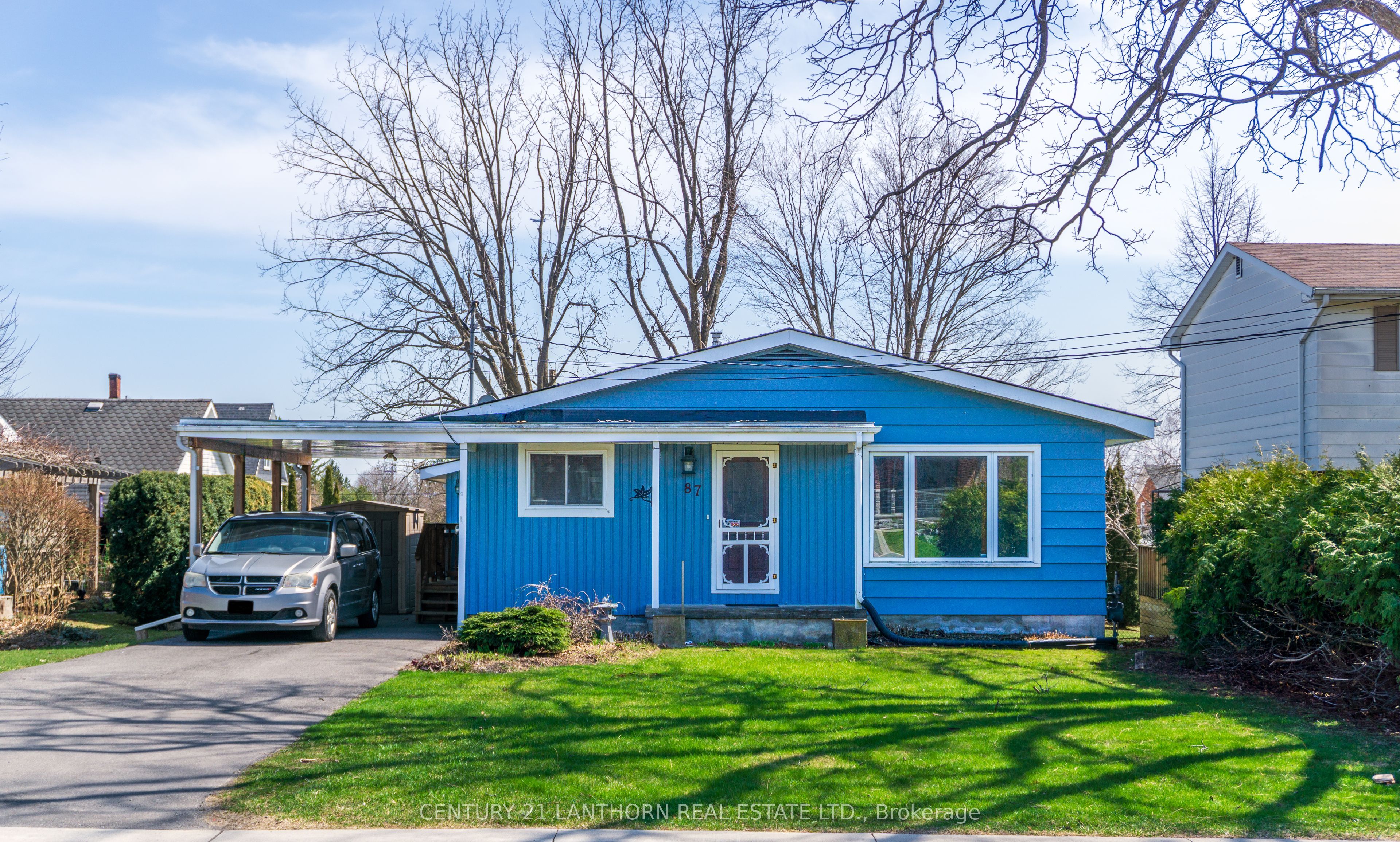 87 Sanford Street Property Photo