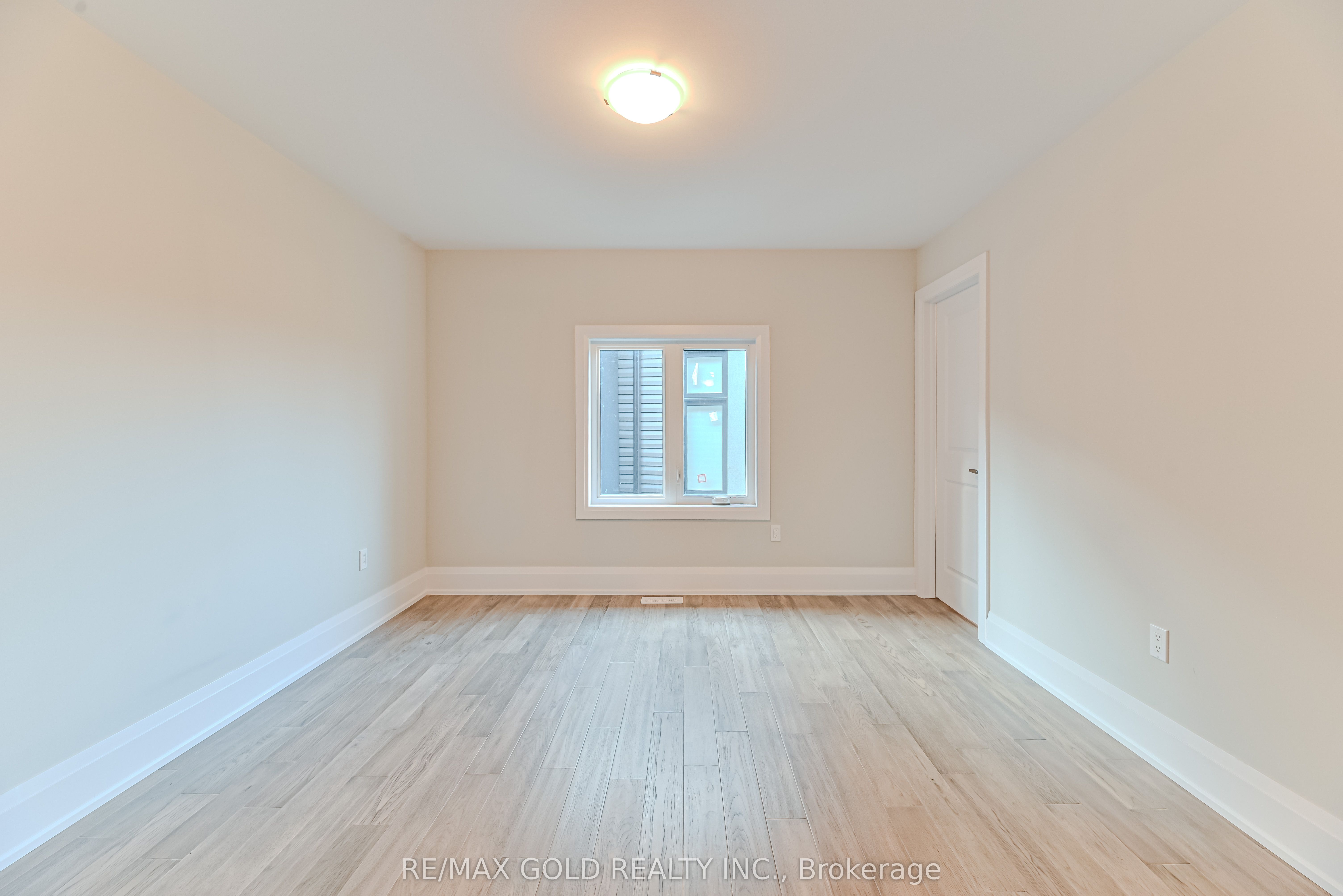 123 Jewel Street Property Photo 34