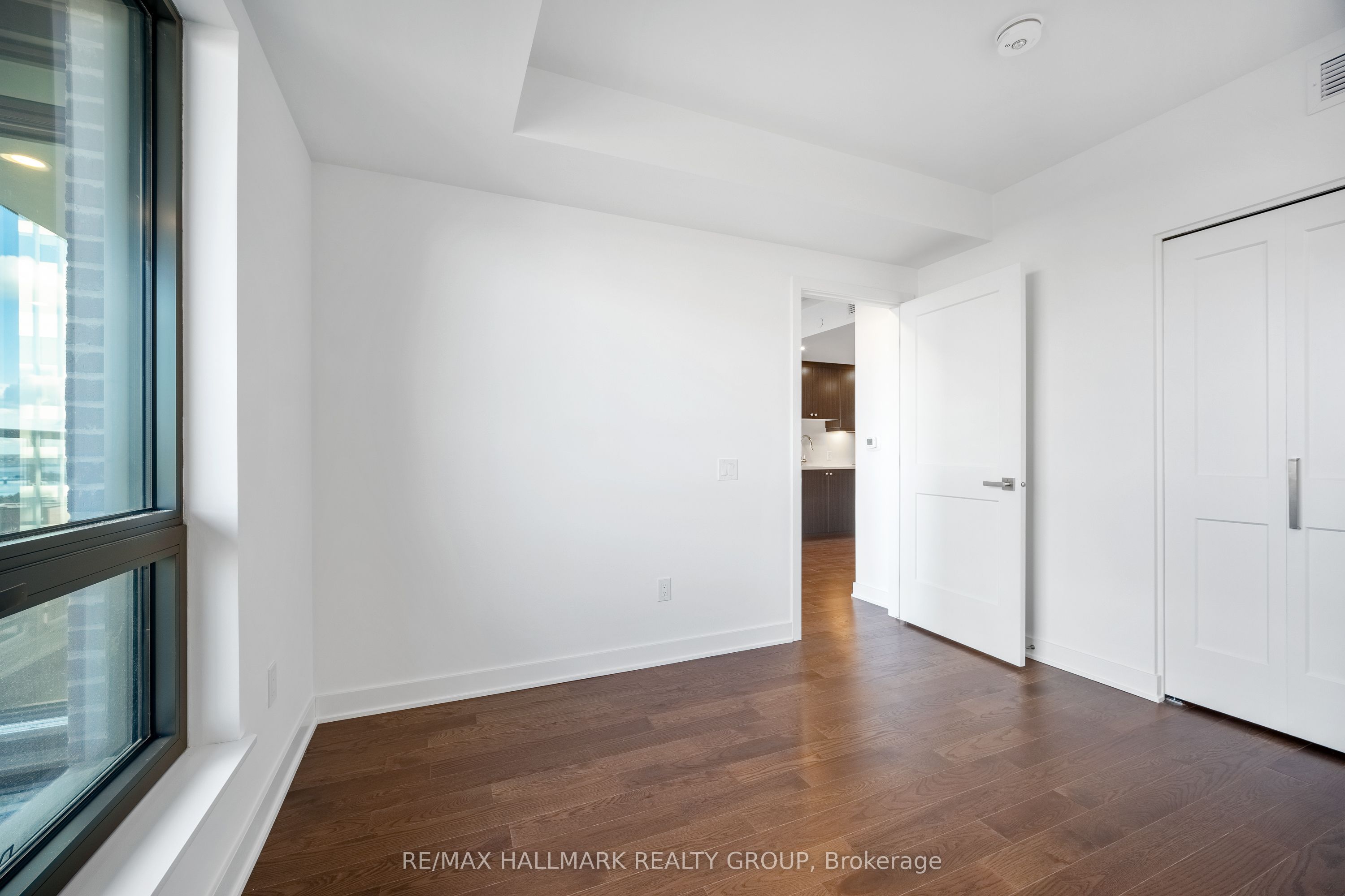 #1403 - 340 Queen Street Property Photo 21