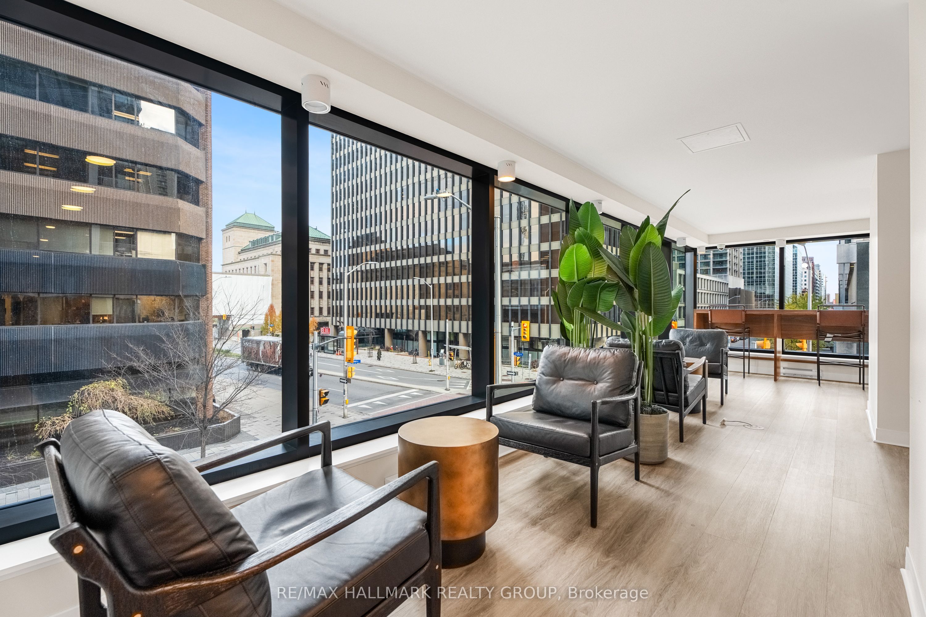 #1403 - 340 Queen Street Property Photo 28