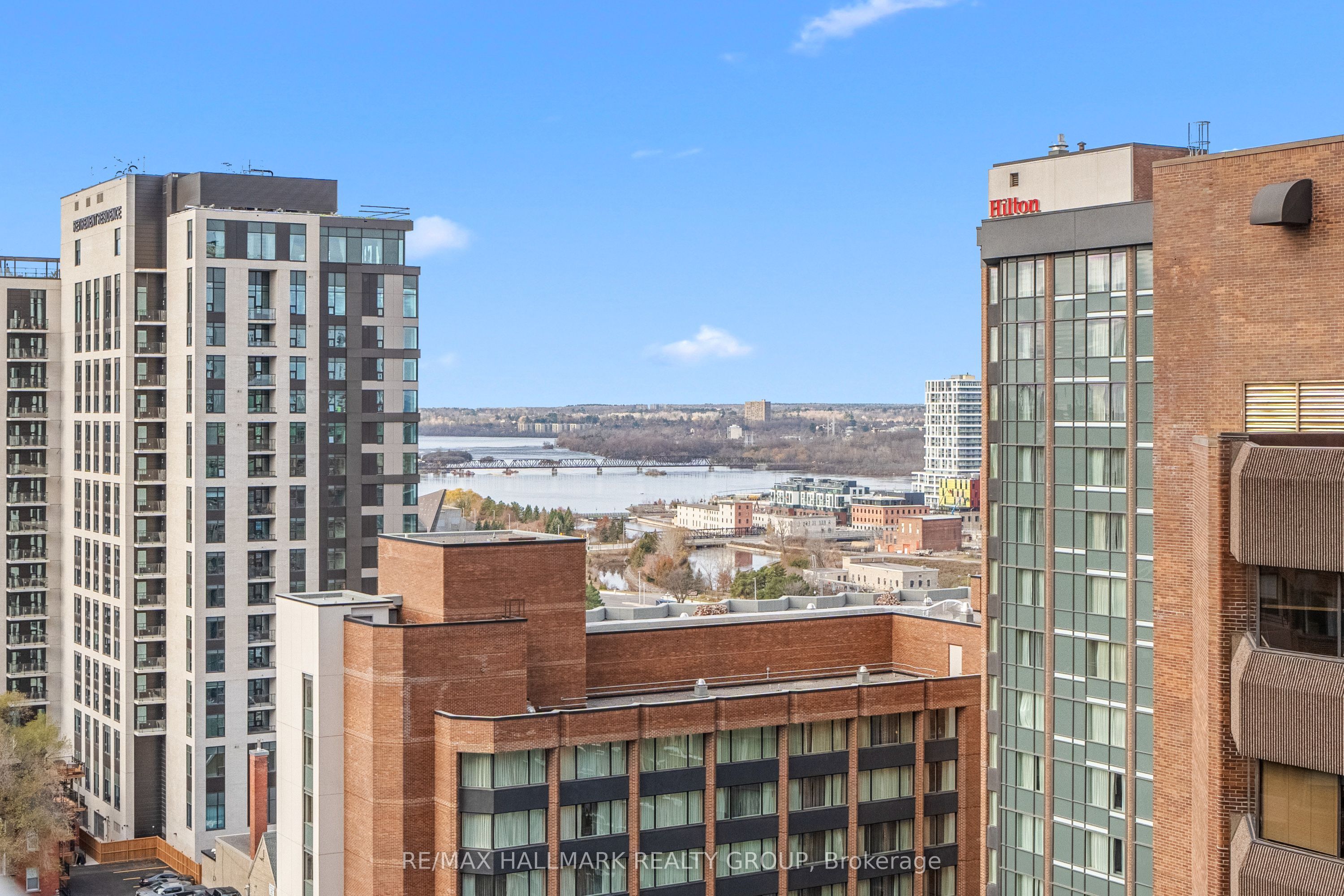 #1403 - 340 Queen Street Property Photo 35