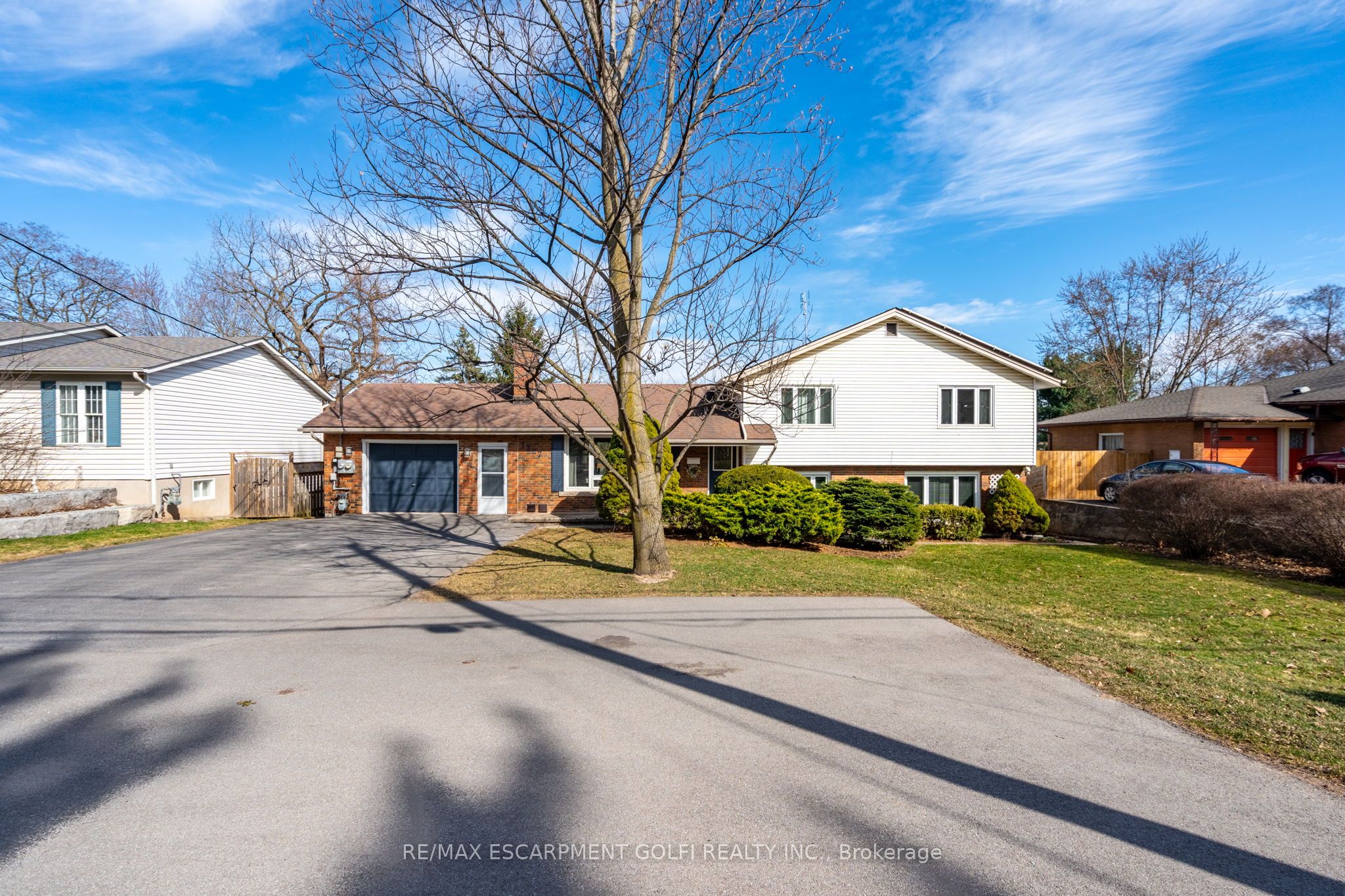 1327 Pelham St Property Photo