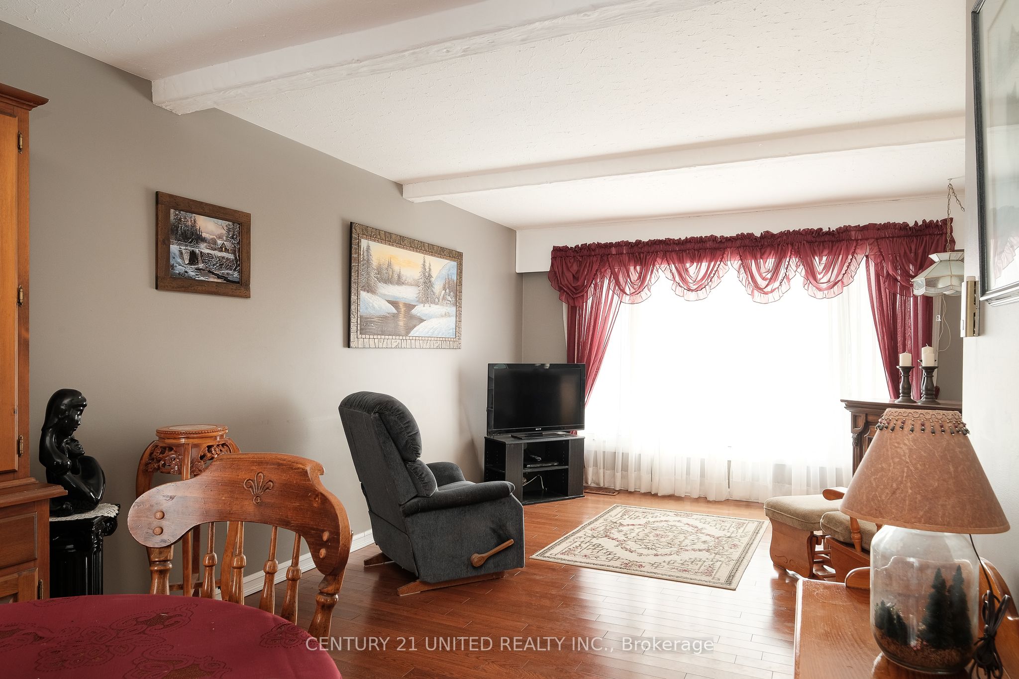 1378 Leighton Road Property Photo 6