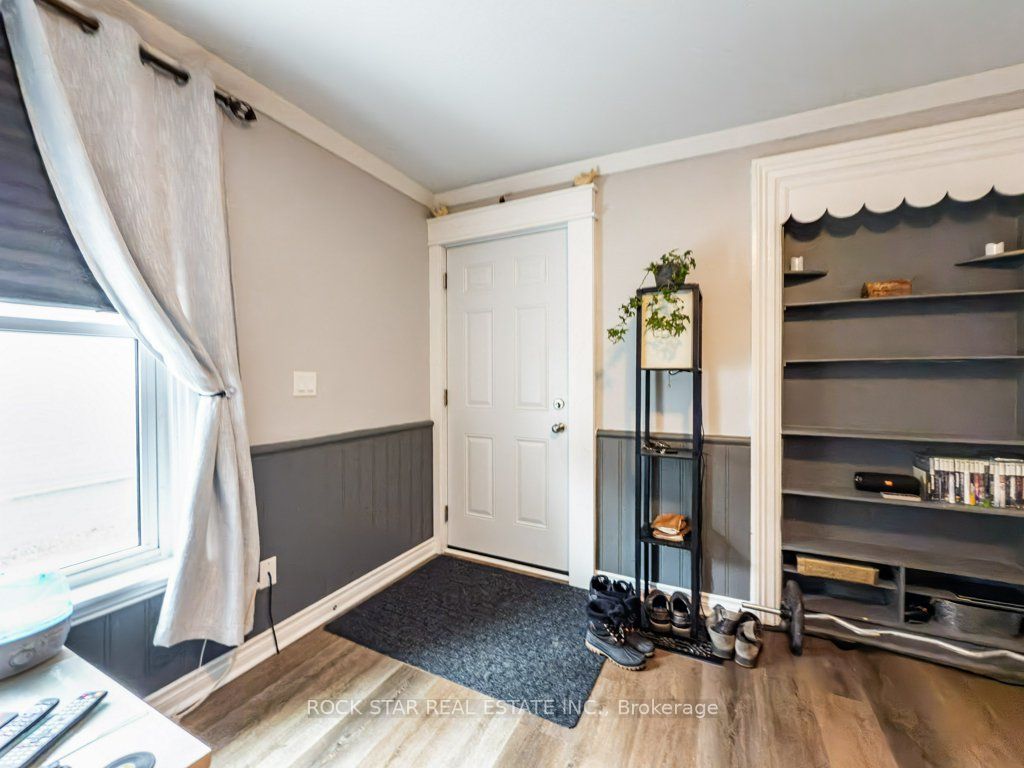28 Ontario Street Property Photo 18