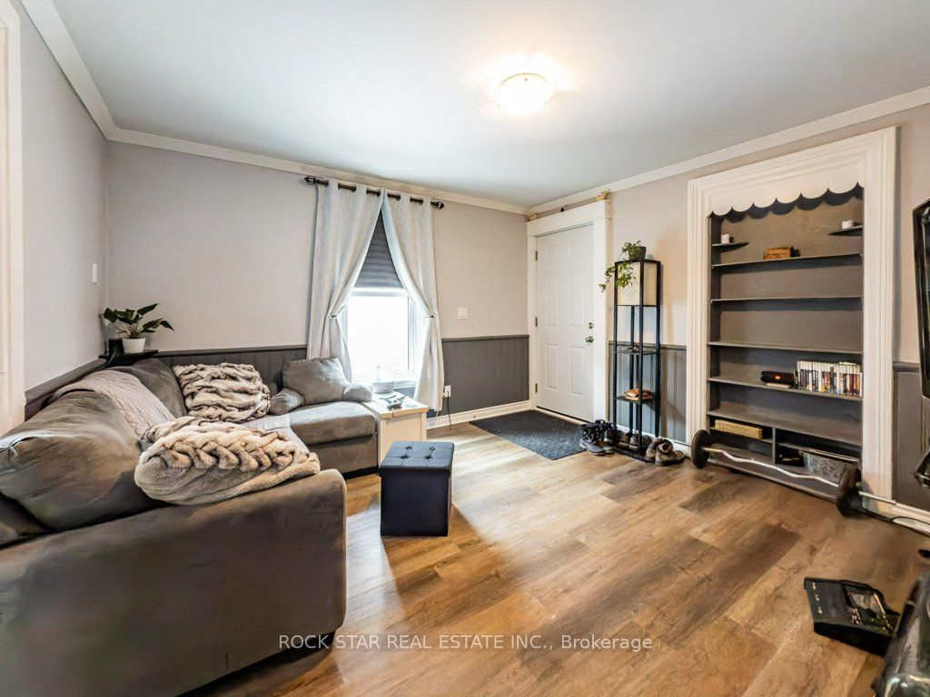 28 Ontario Street Property Photo 19