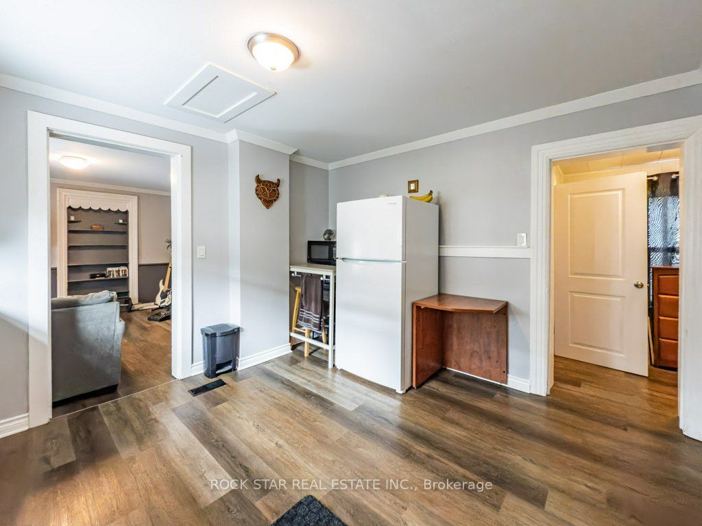 28 Ontario Street Property Photo 25