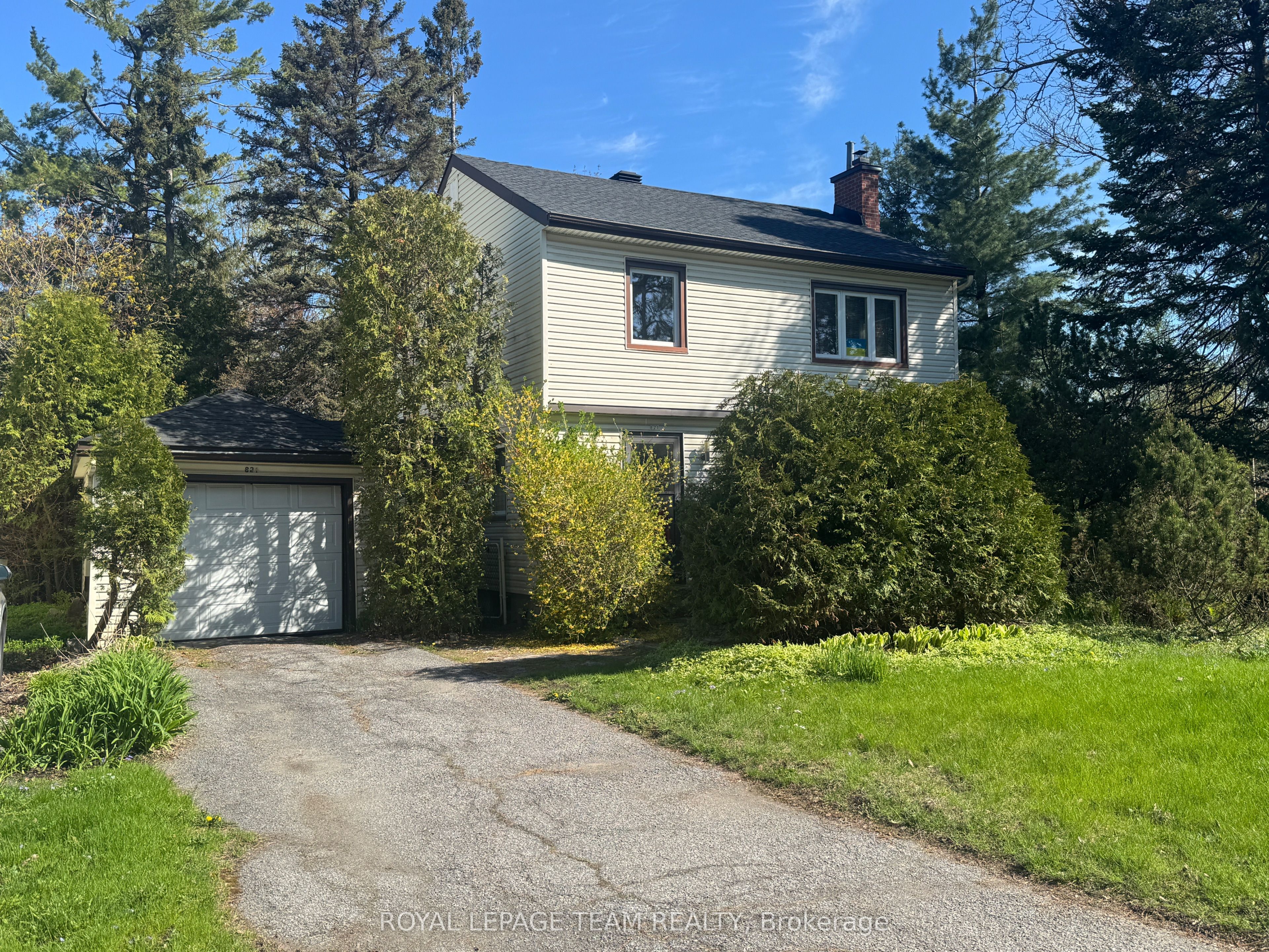 821 Eastbourne Avenue