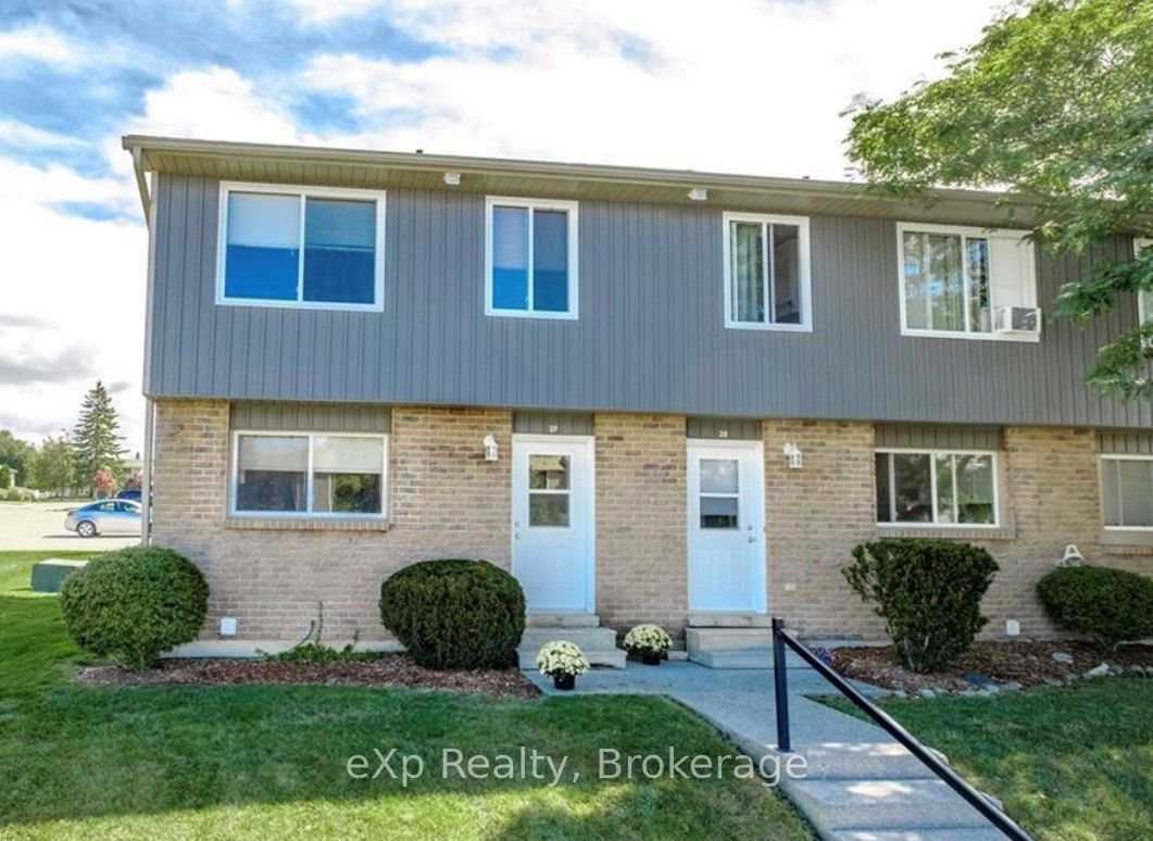 #29 - 850 Walsh Street Property Photo