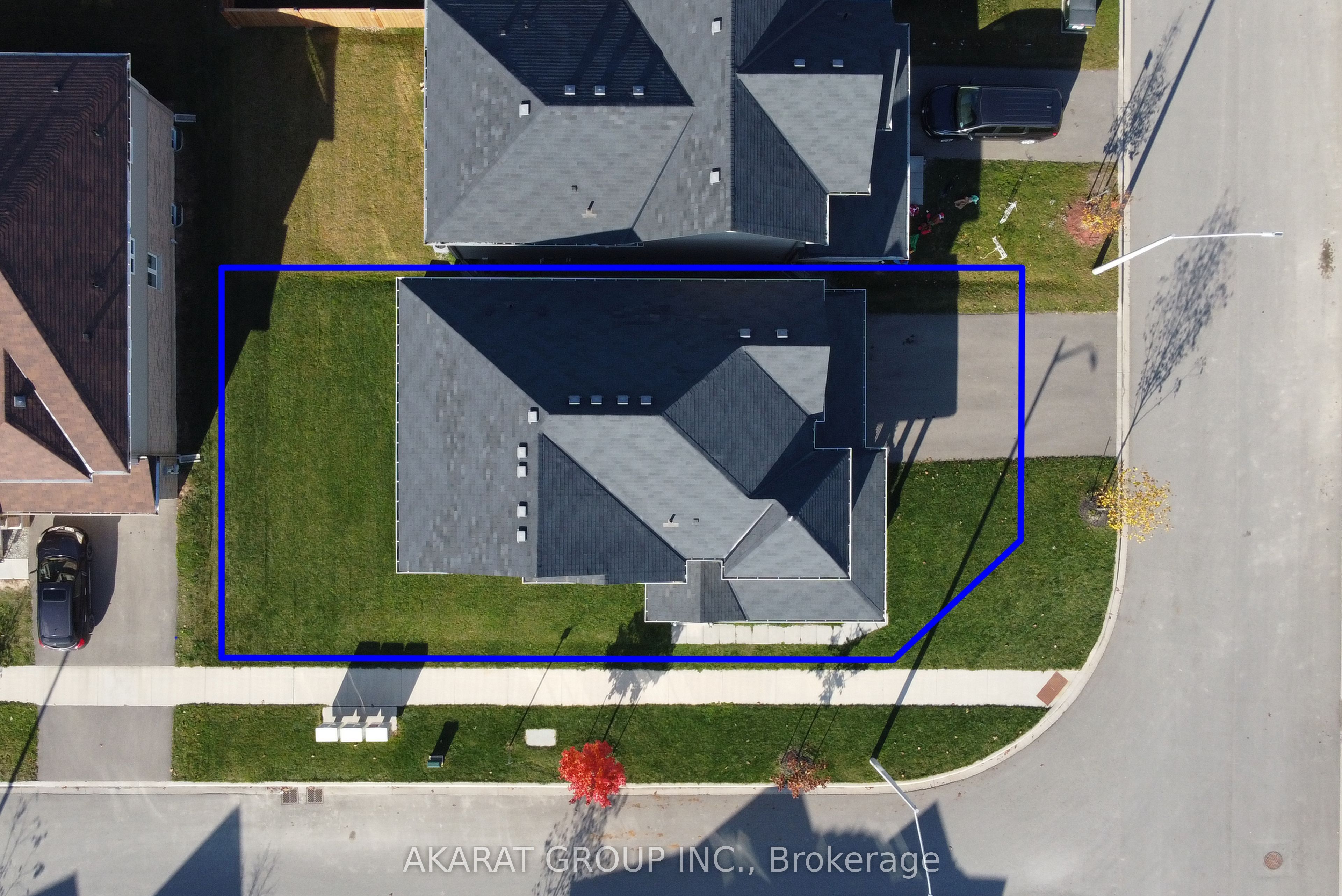 9 Legacy Lane Property Photo 3
