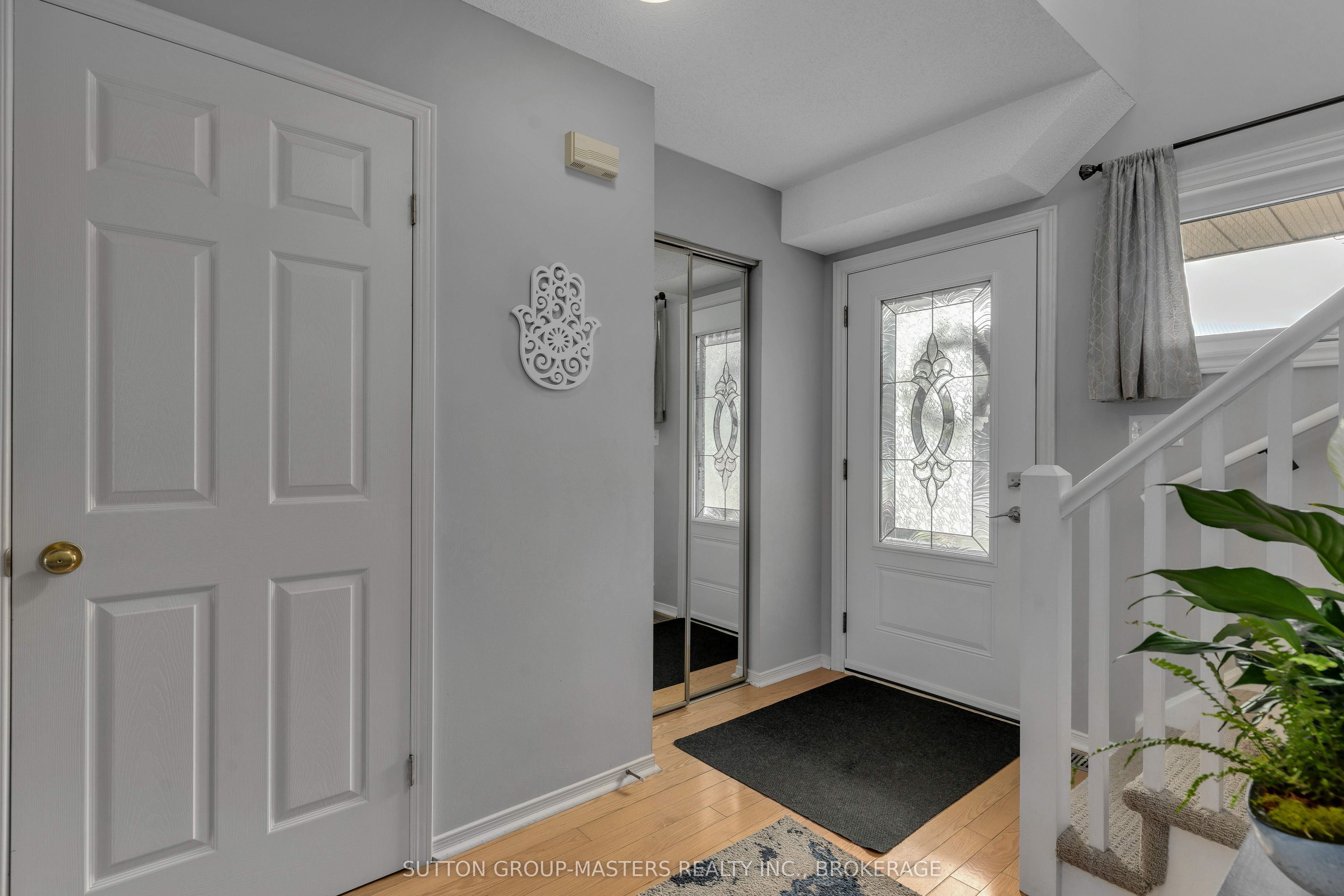 496 Grandtrunk Avenue Property Photo 4