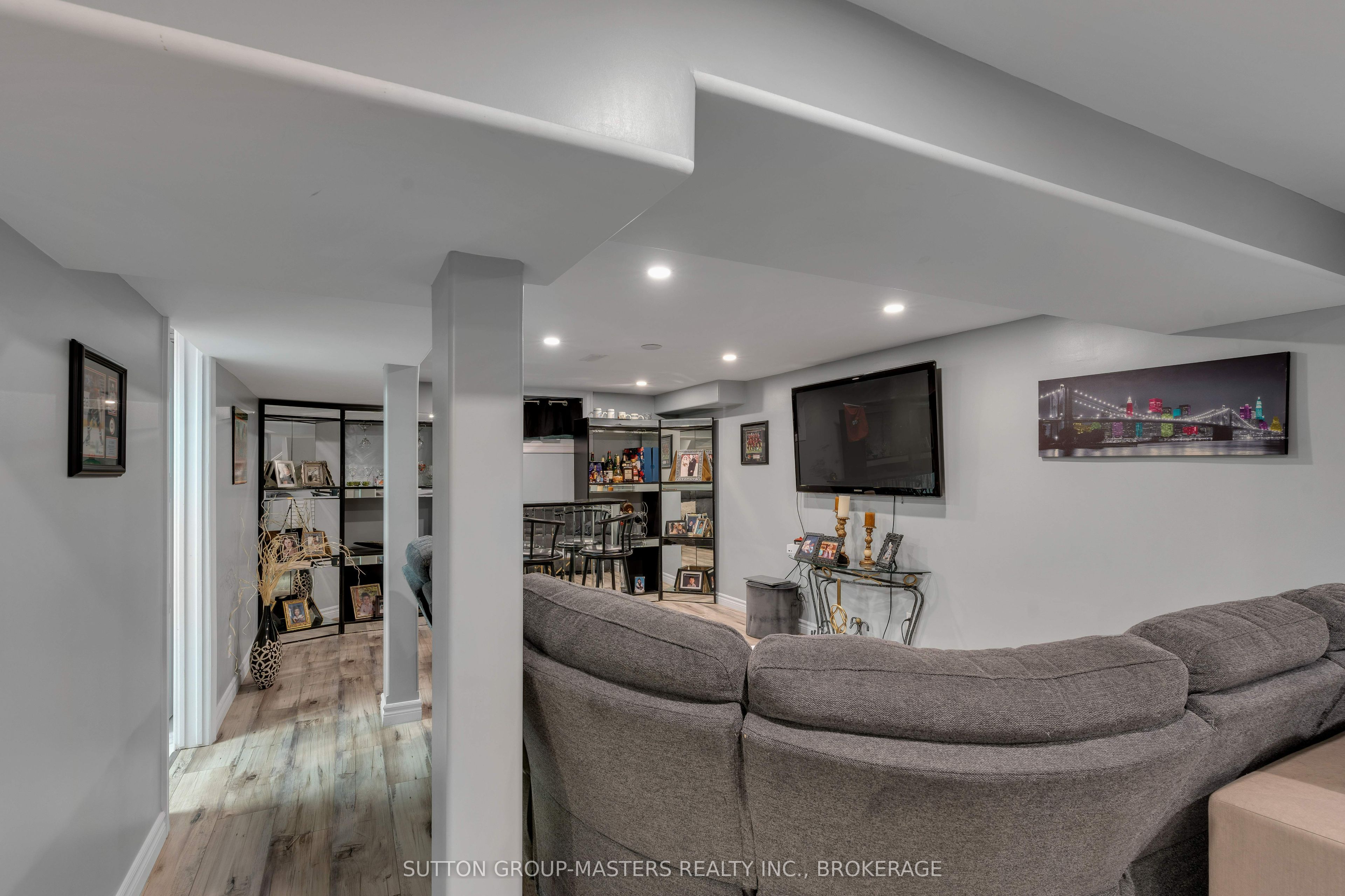 496 Grandtrunk Avenue Property Photo 30