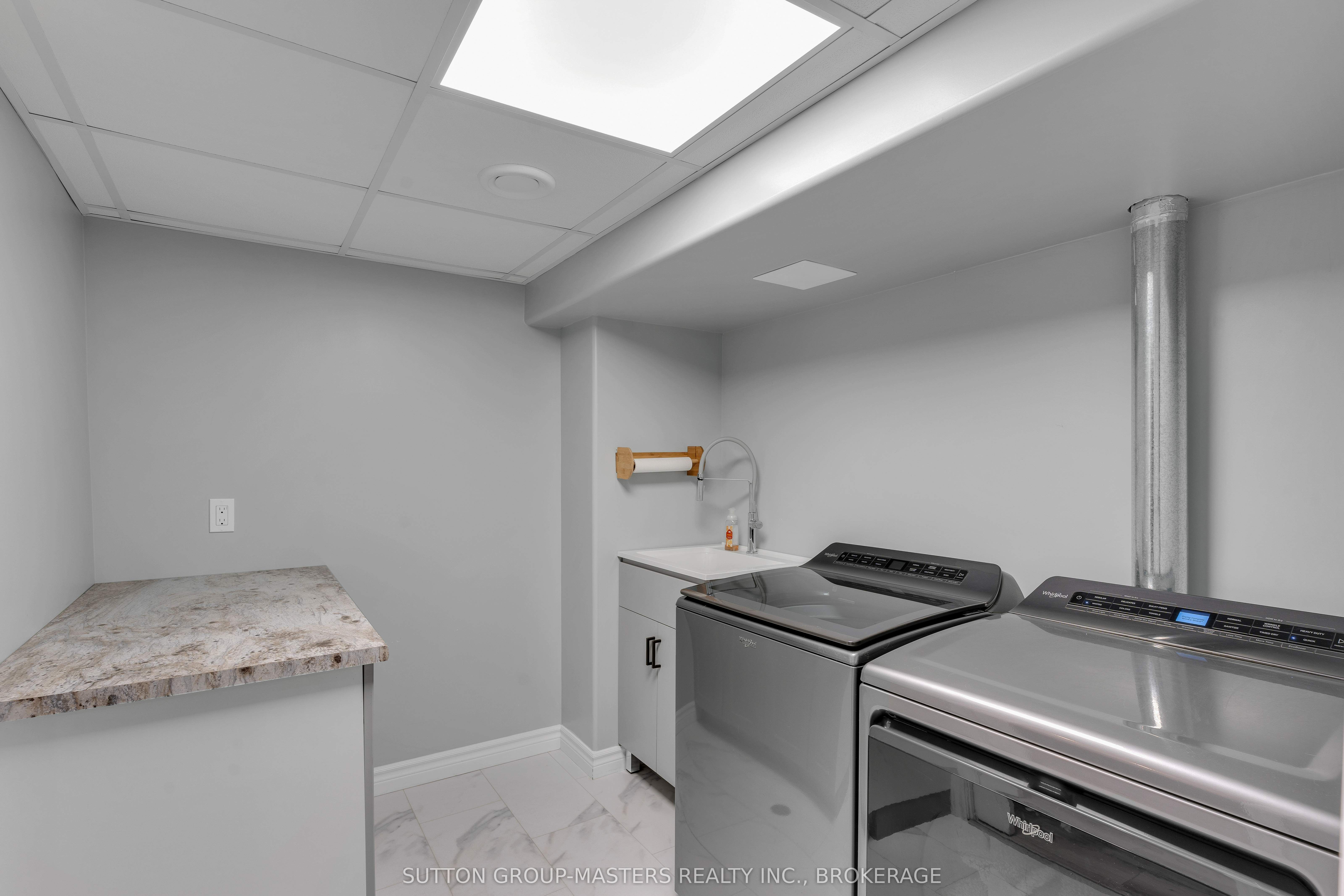 496 Grandtrunk Avenue Property Photo 34