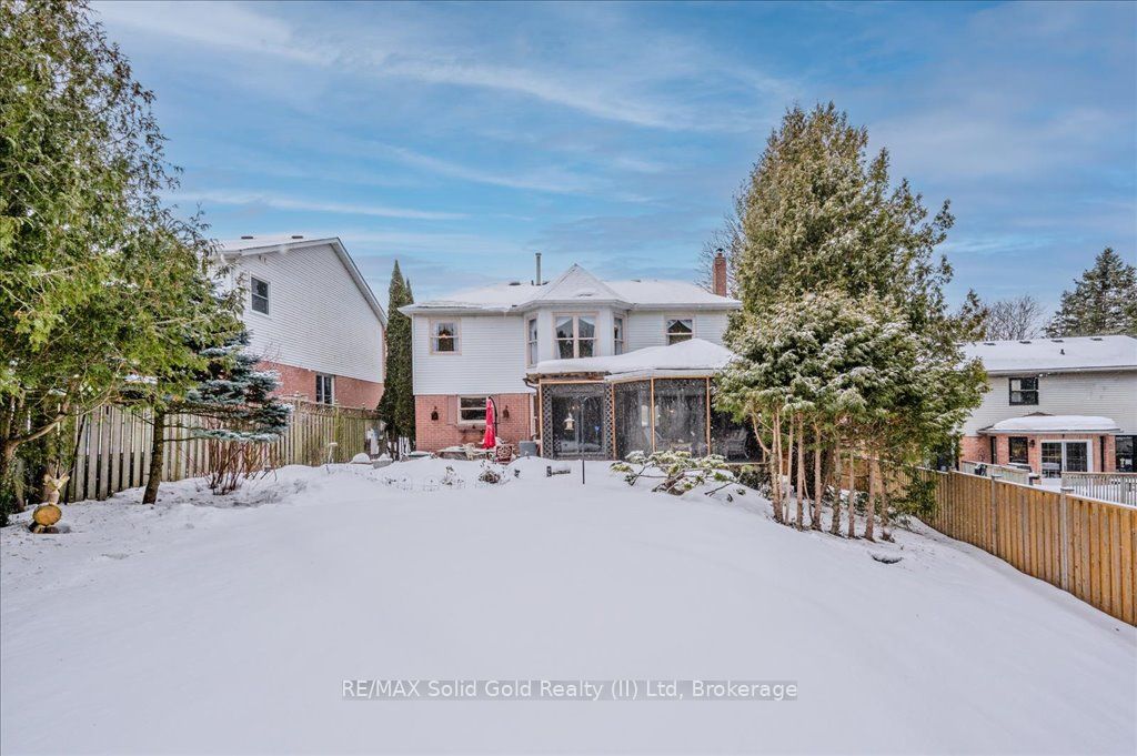 15 Trelawney Street Property Photo 42