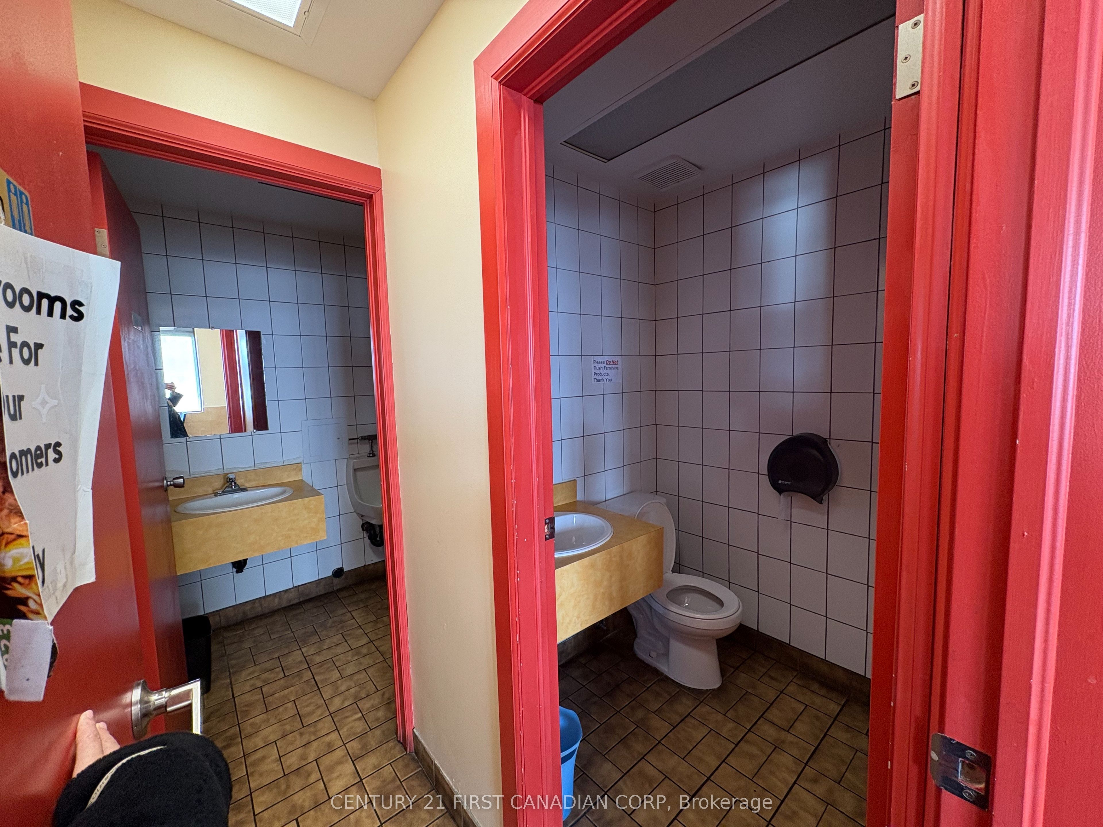 466 Horton Street Property Photo 9