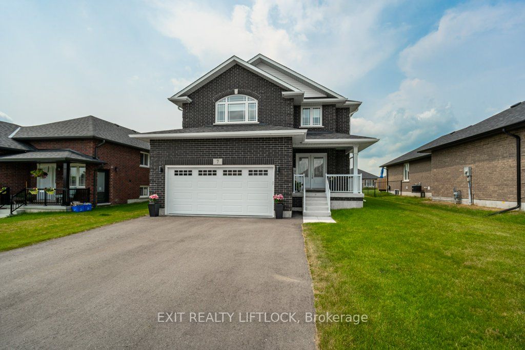 7 Oliver Lane Property Photo