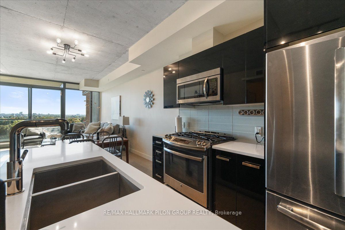 #1107 - 224 Lyon Street Property Photo 8
