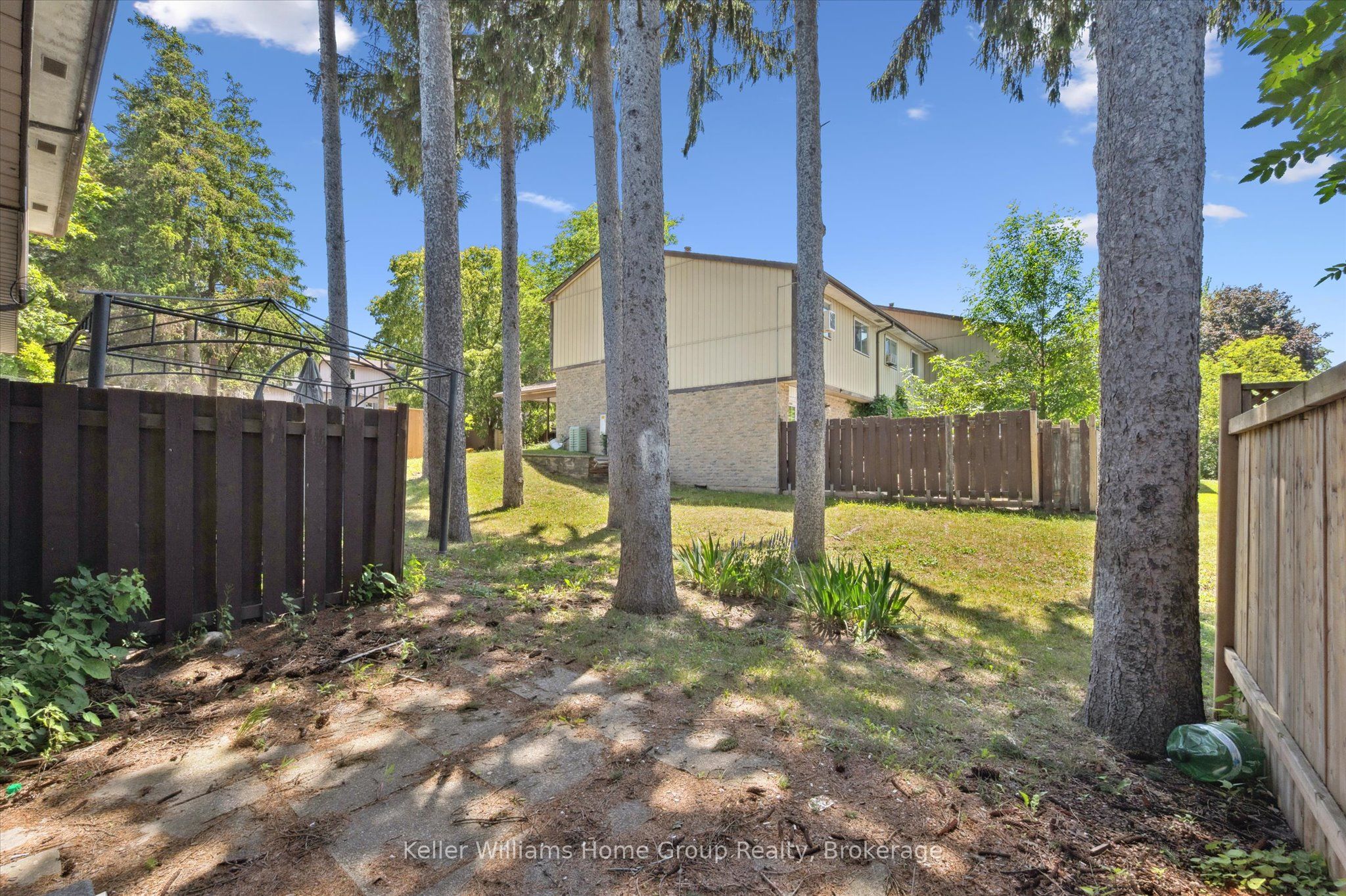 80 Churchill Street 9 Property Photo 23