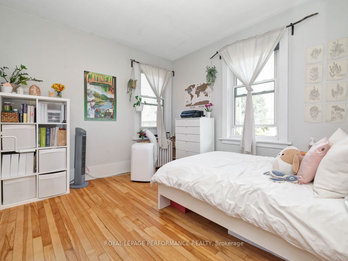 342 Frank Street Property Photo 17