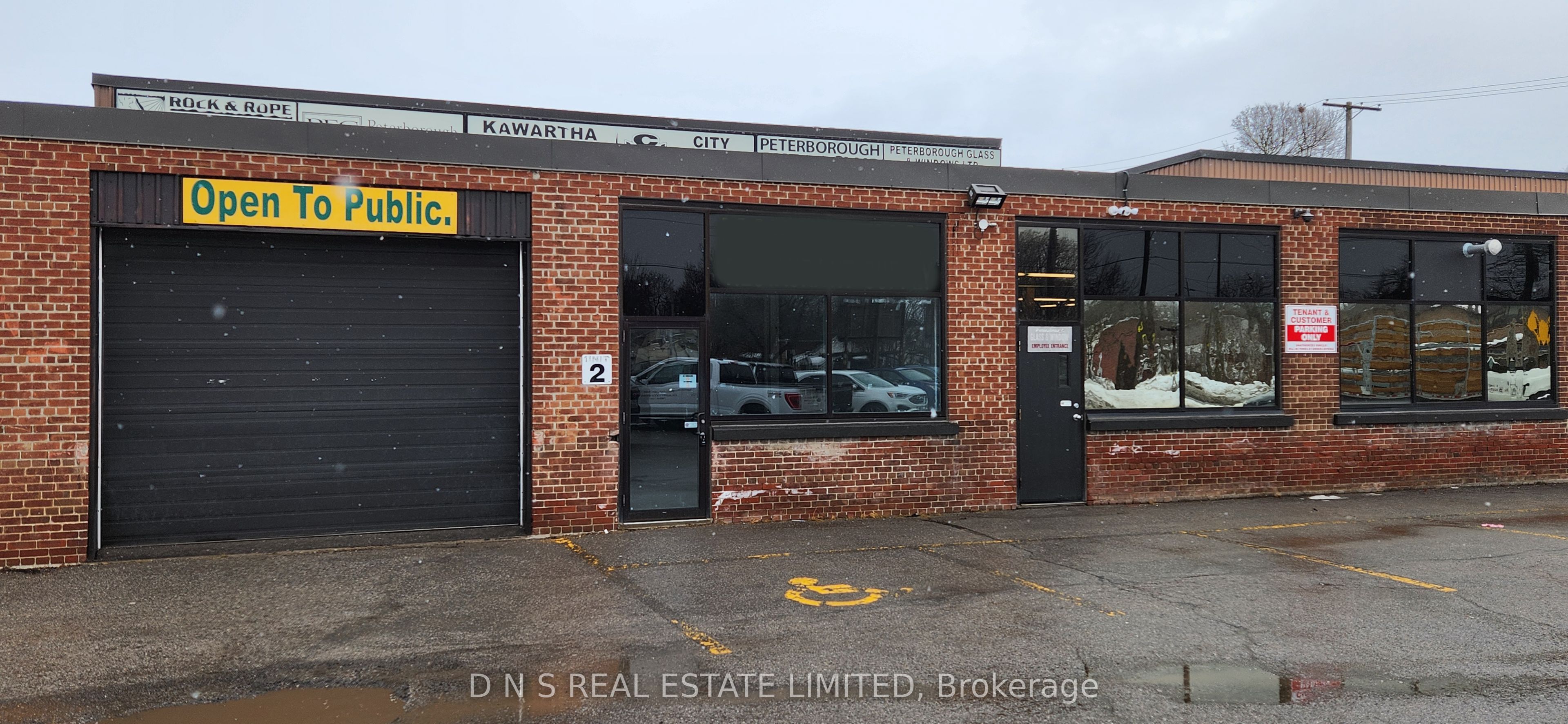 #2 - 280 Perry Street Property Photo 1