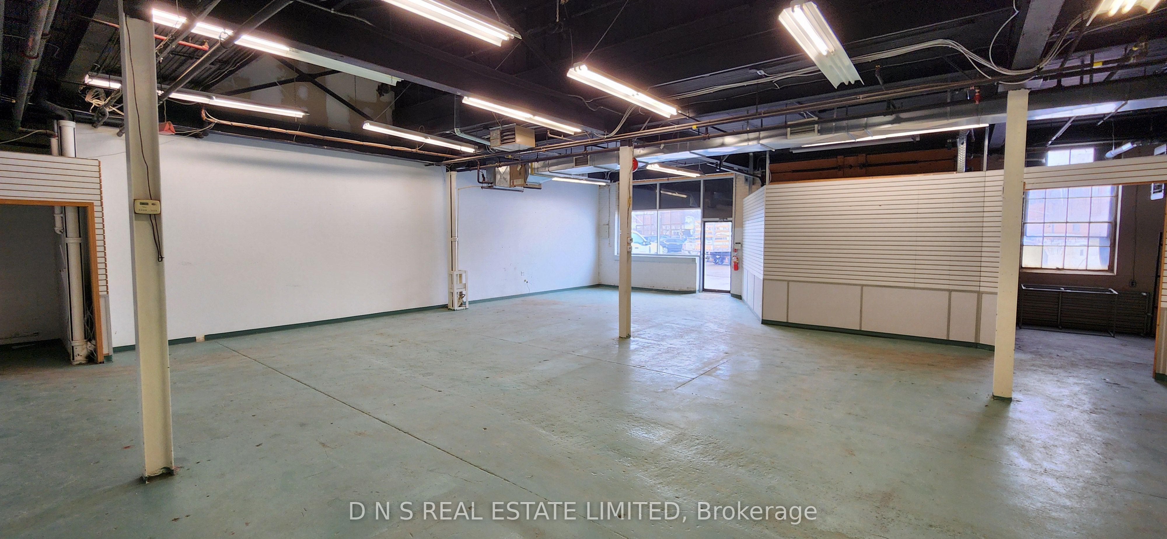 #2 - 280 Perry Street Property Photo 4