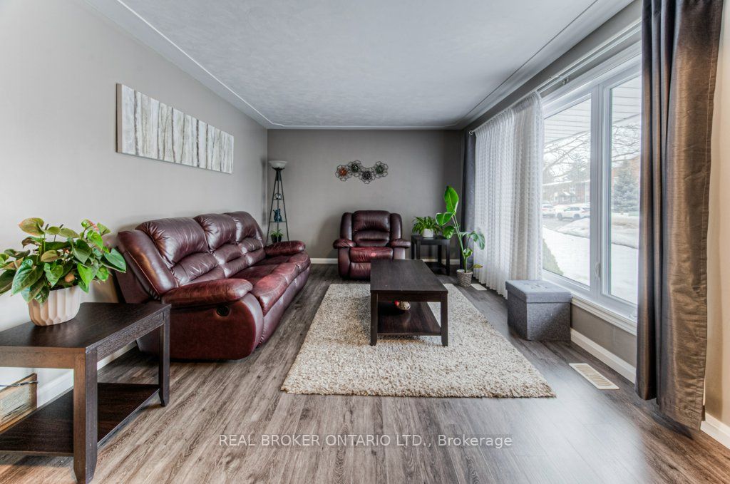 12 Snyder Avenue Property Photo 7