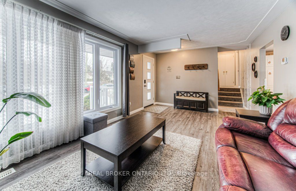 12 Snyder Avenue Property Photo 8