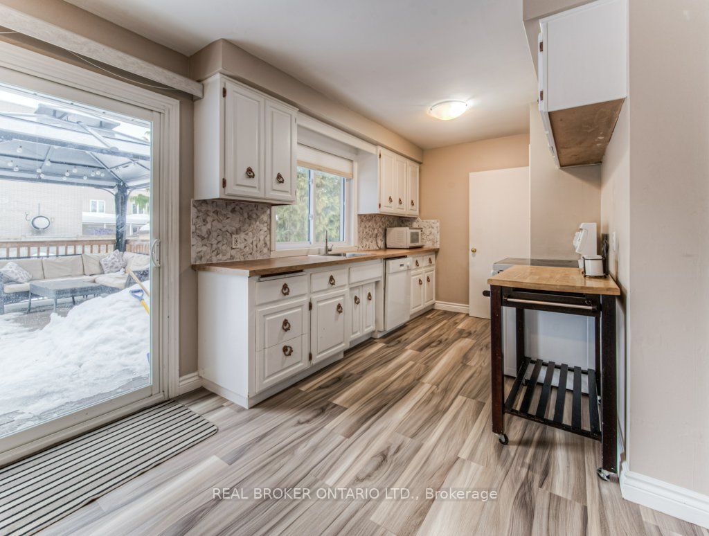 12 Snyder Avenue Property Photo 11