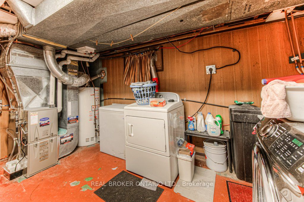 12 Snyder Avenue Property Photo 29