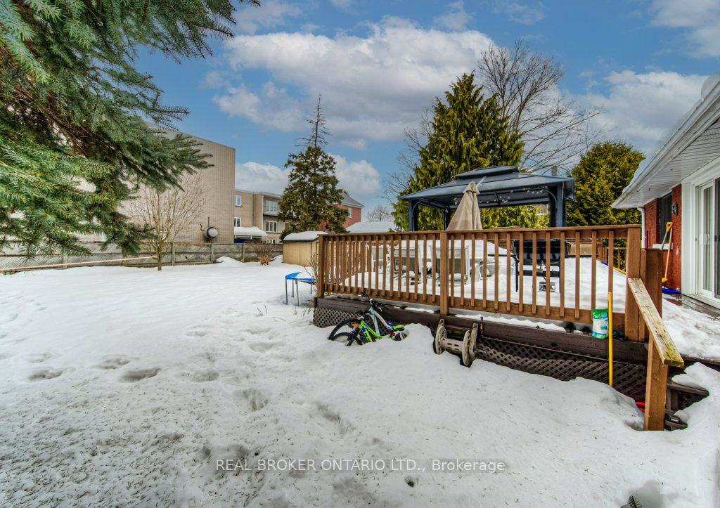 12 Snyder Avenue Property Photo 38