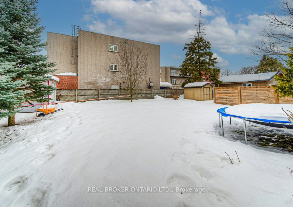 12 Snyder Avenue Property Photo 40