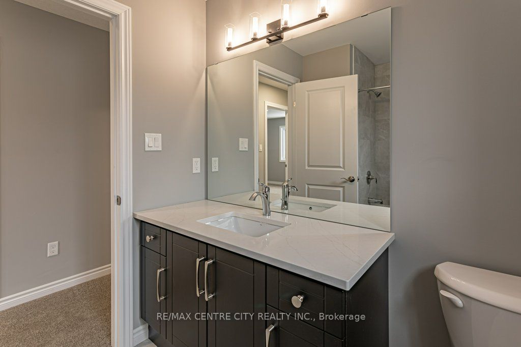 1596 Noah Bend Property Photo 25