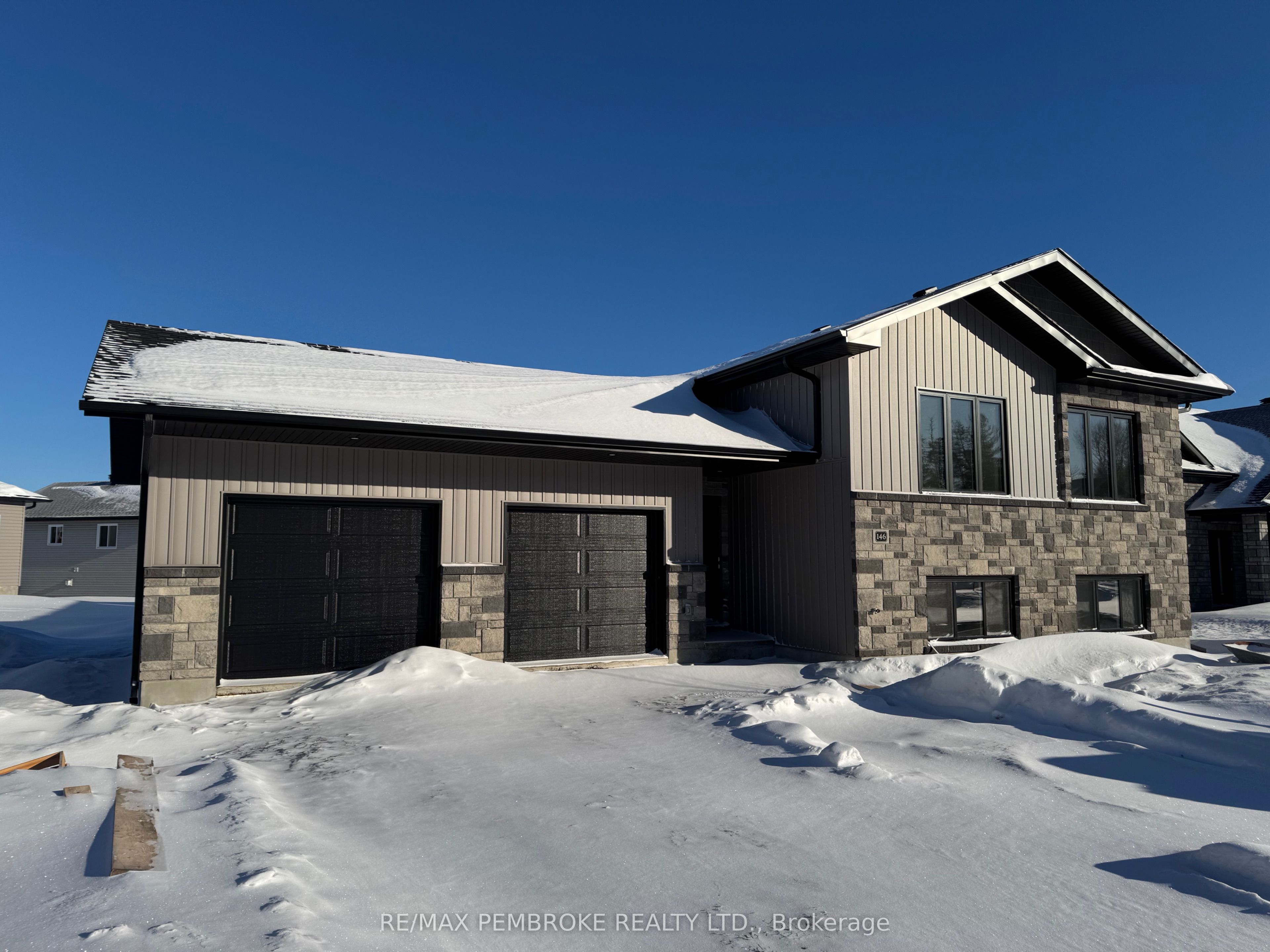 80 Chad St Property Photo
