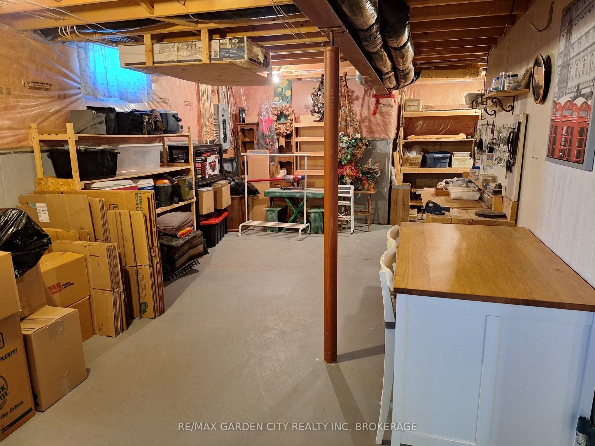 9 Drapers Street Property Photo 11