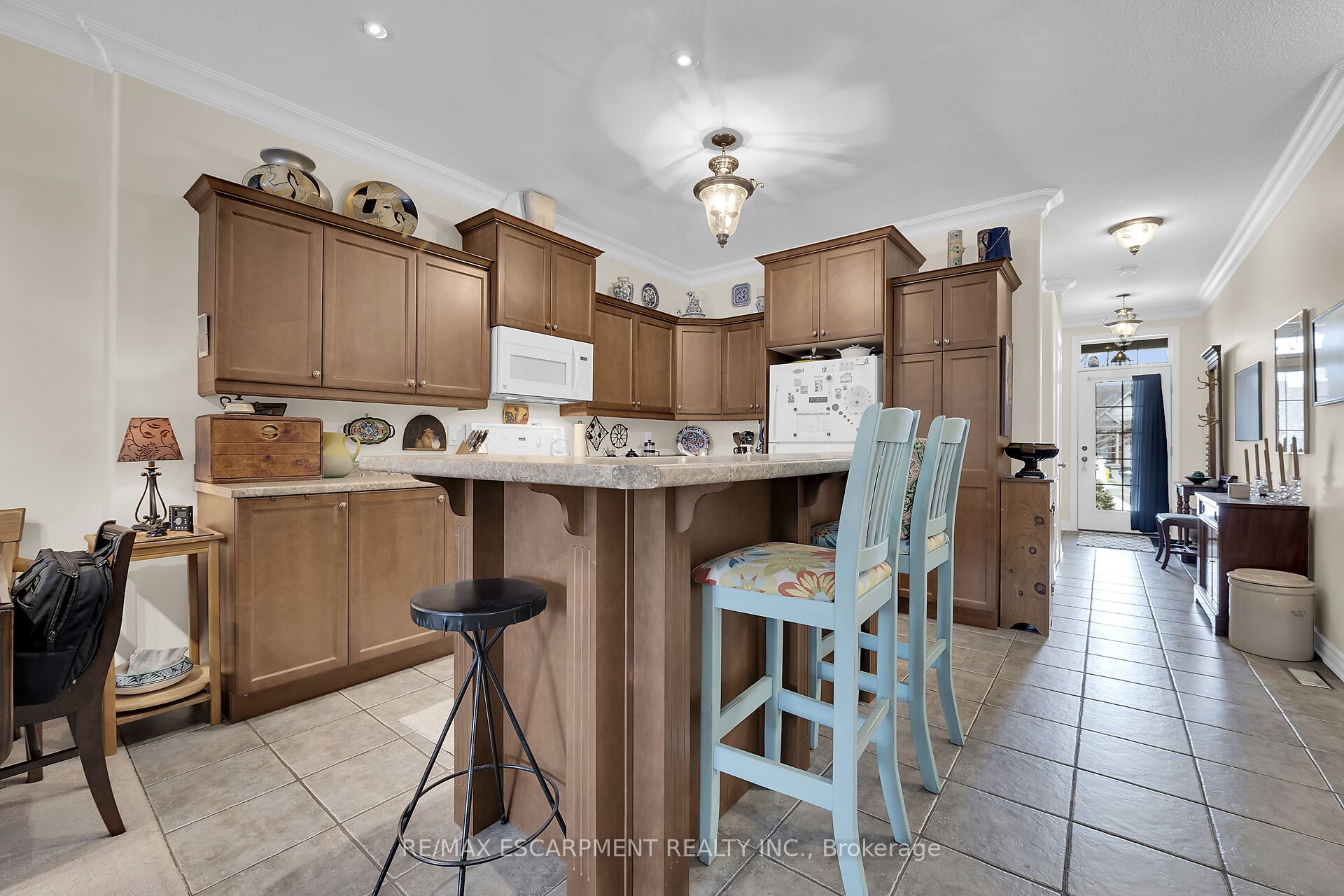 15 Iron Bridge Court Property Photo 7