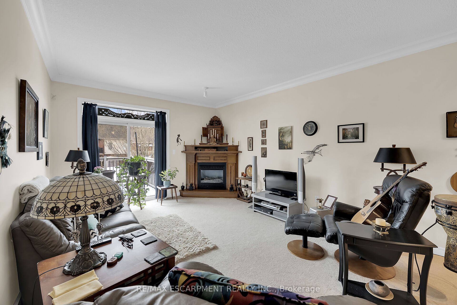 15 Iron Bridge Court Property Photo 13