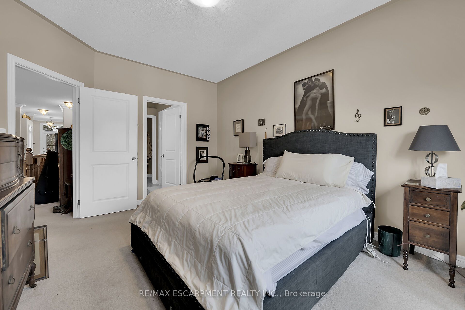 15 Iron Bridge Court Property Photo 25