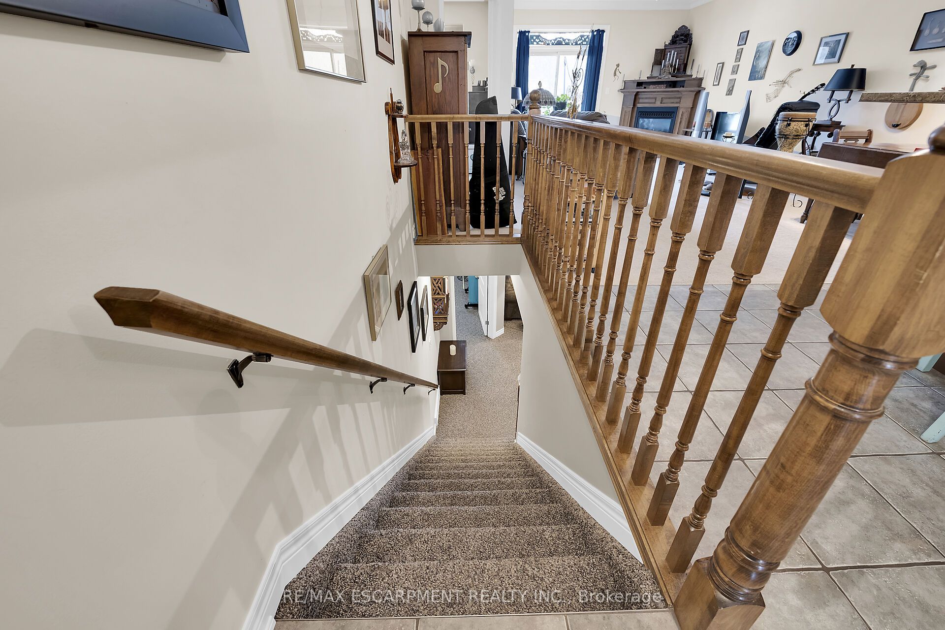 15 Iron Bridge Court Property Photo 28