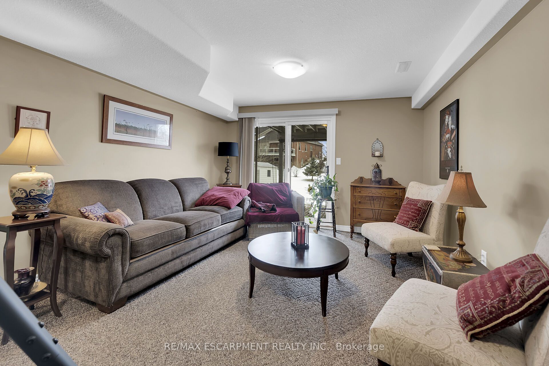 15 Iron Bridge Court Property Photo 30