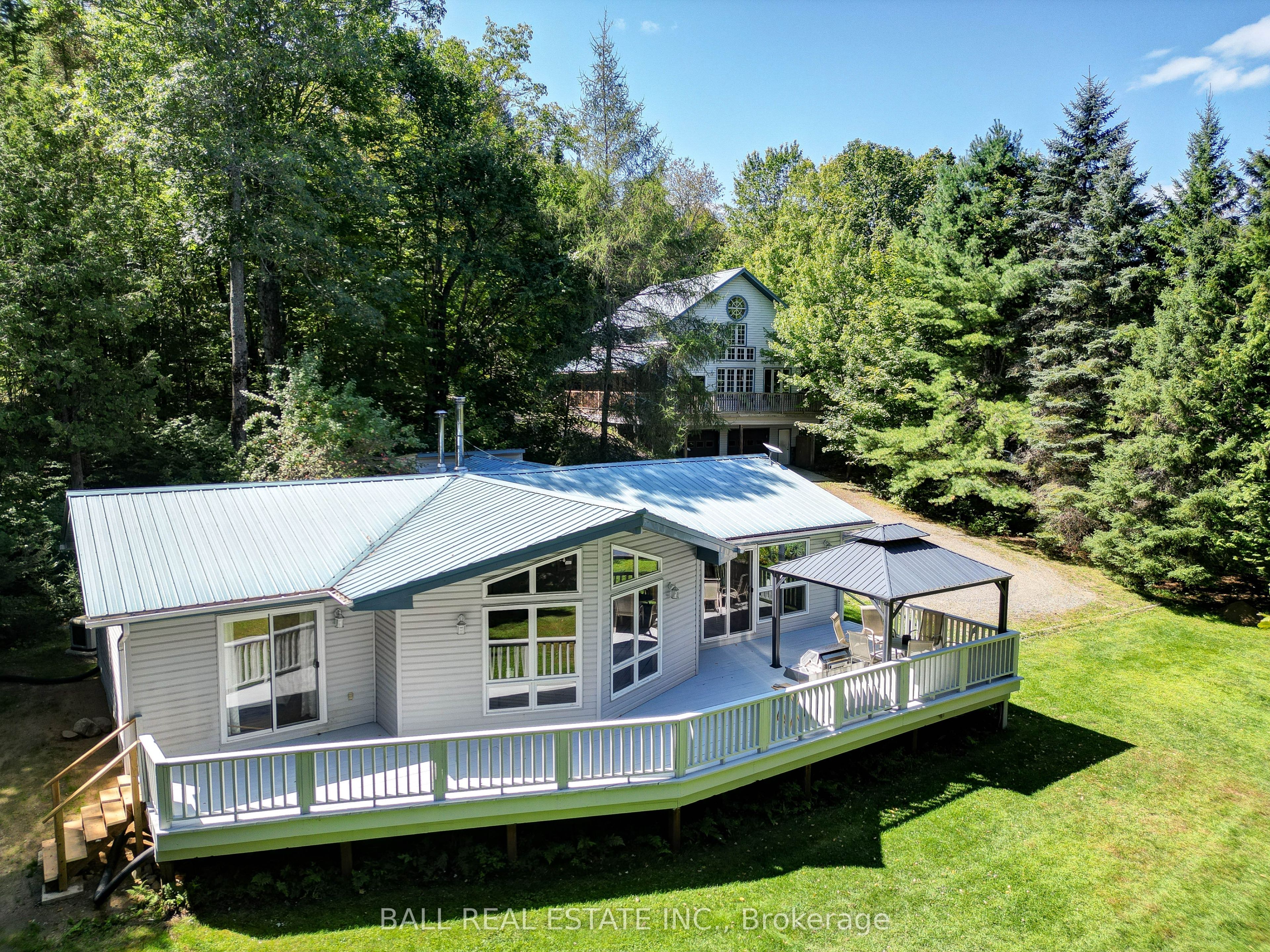 75 Maple Ridge Lane Property Photo