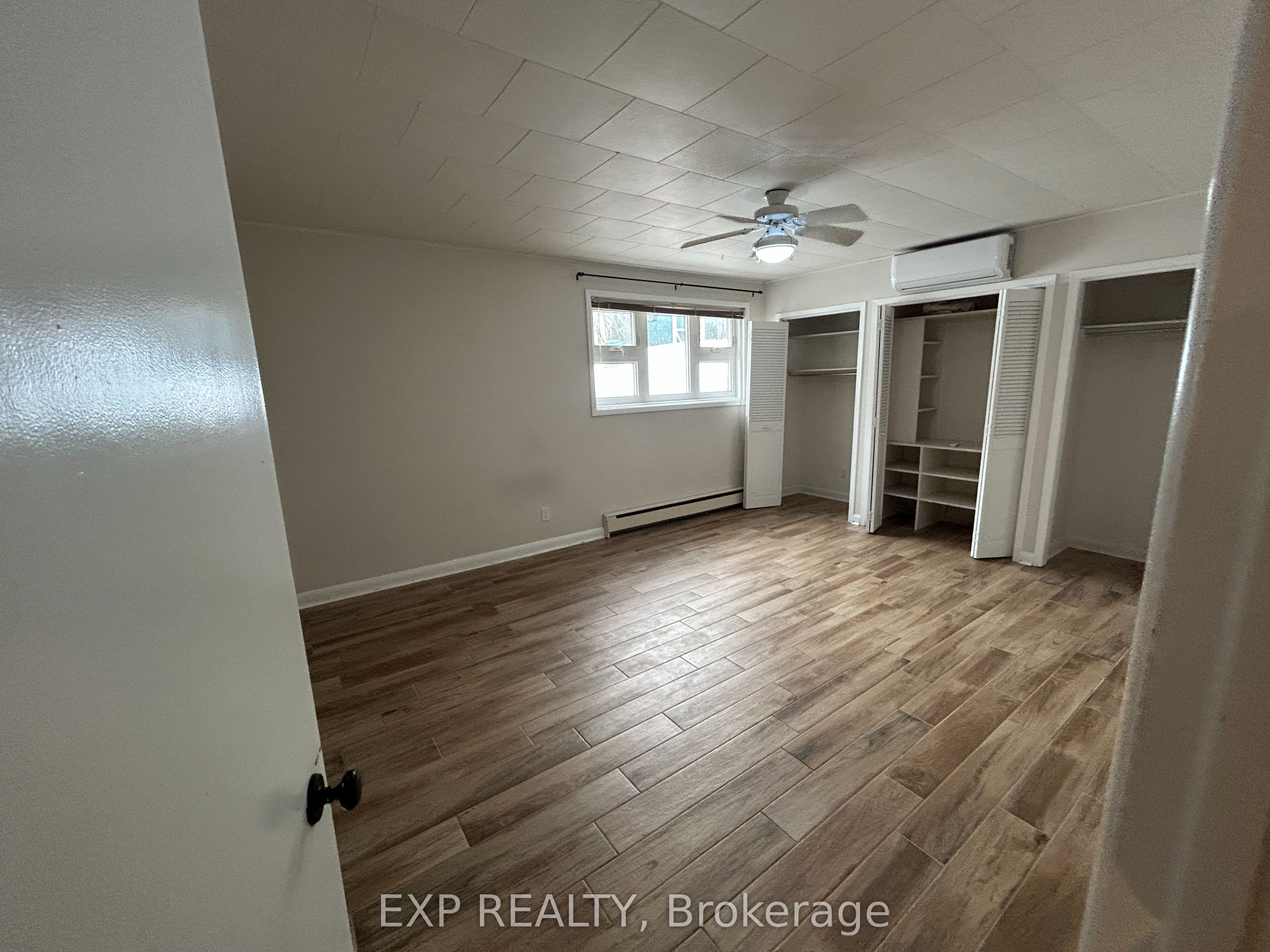 24 Oxford Avenue Property Photo 8