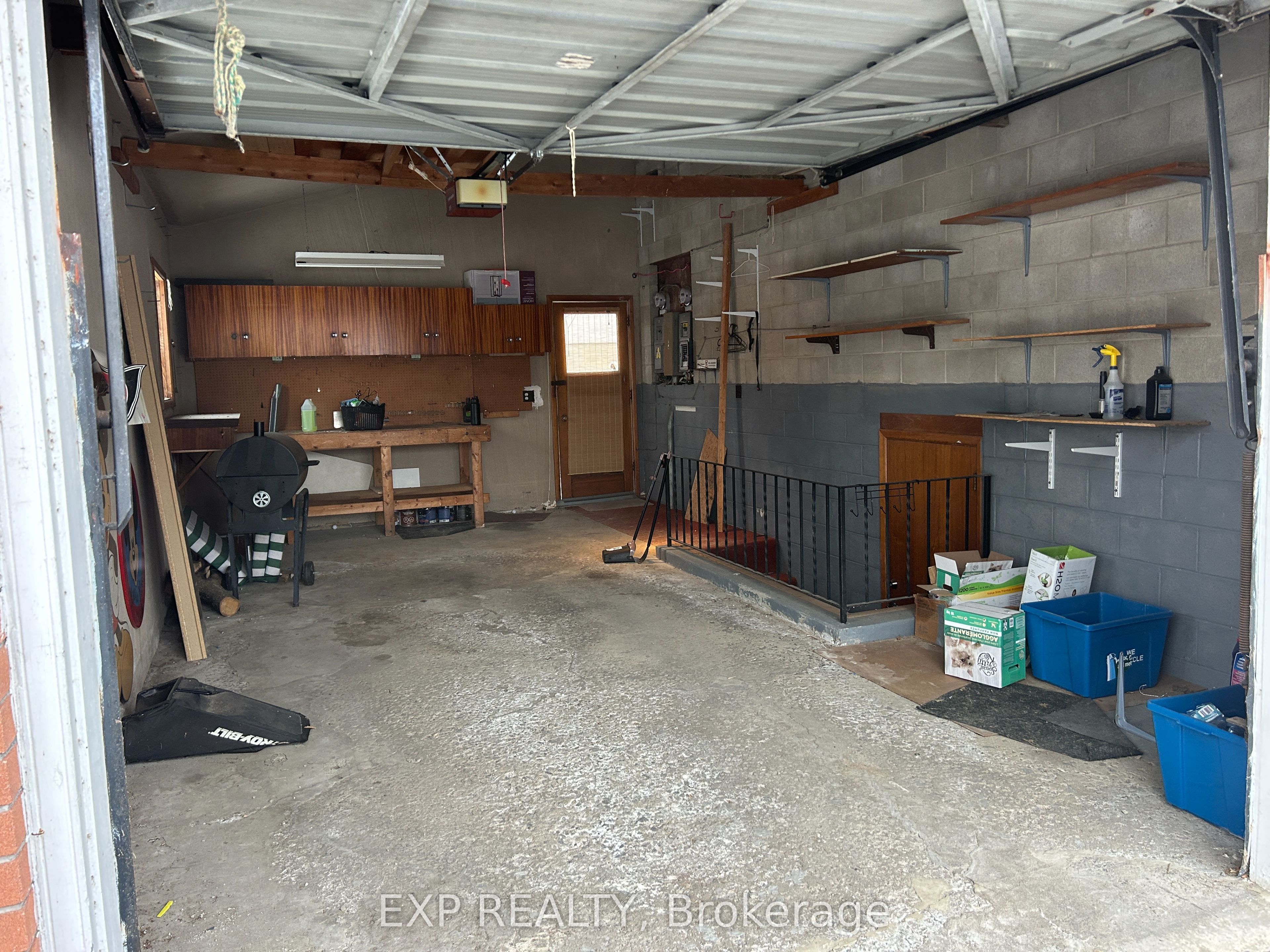 24 Oxford Avenue Property Photo 19