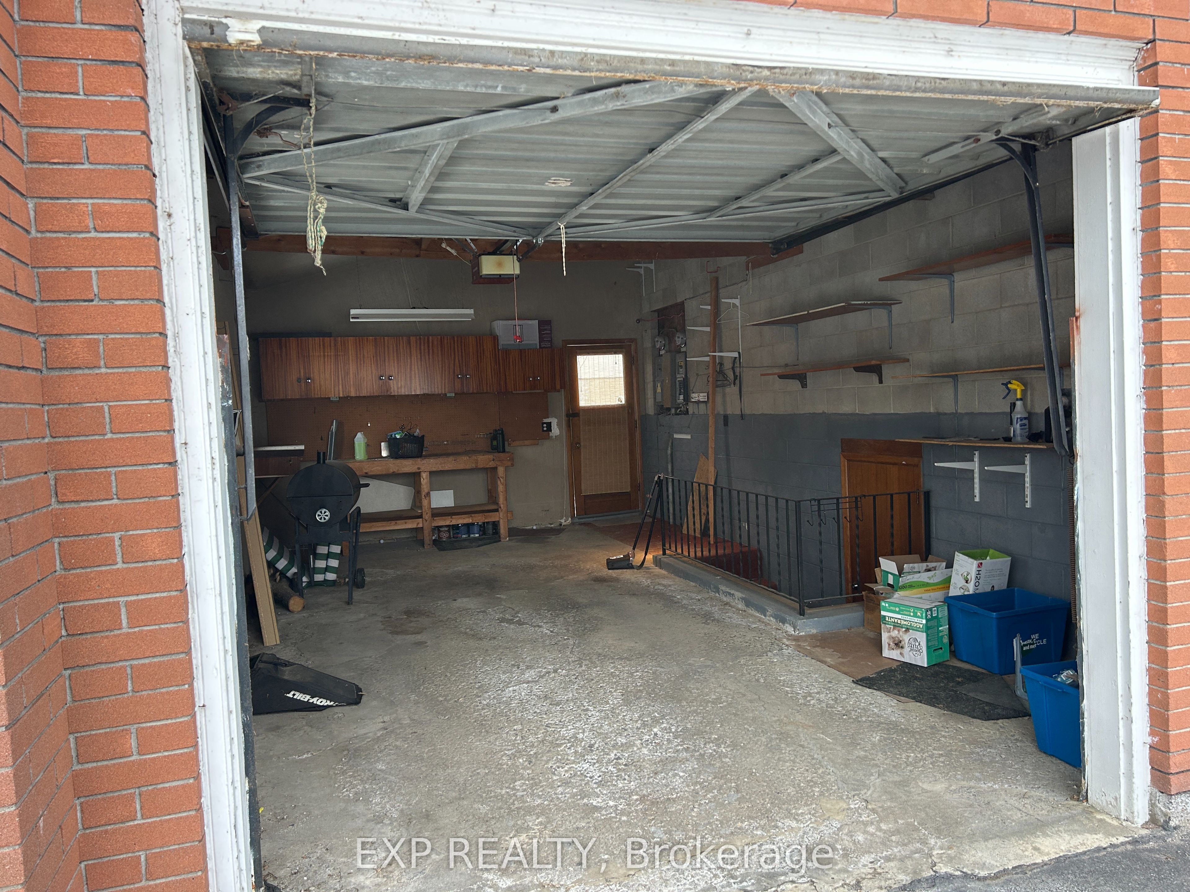 24 Oxford Avenue Property Photo 20