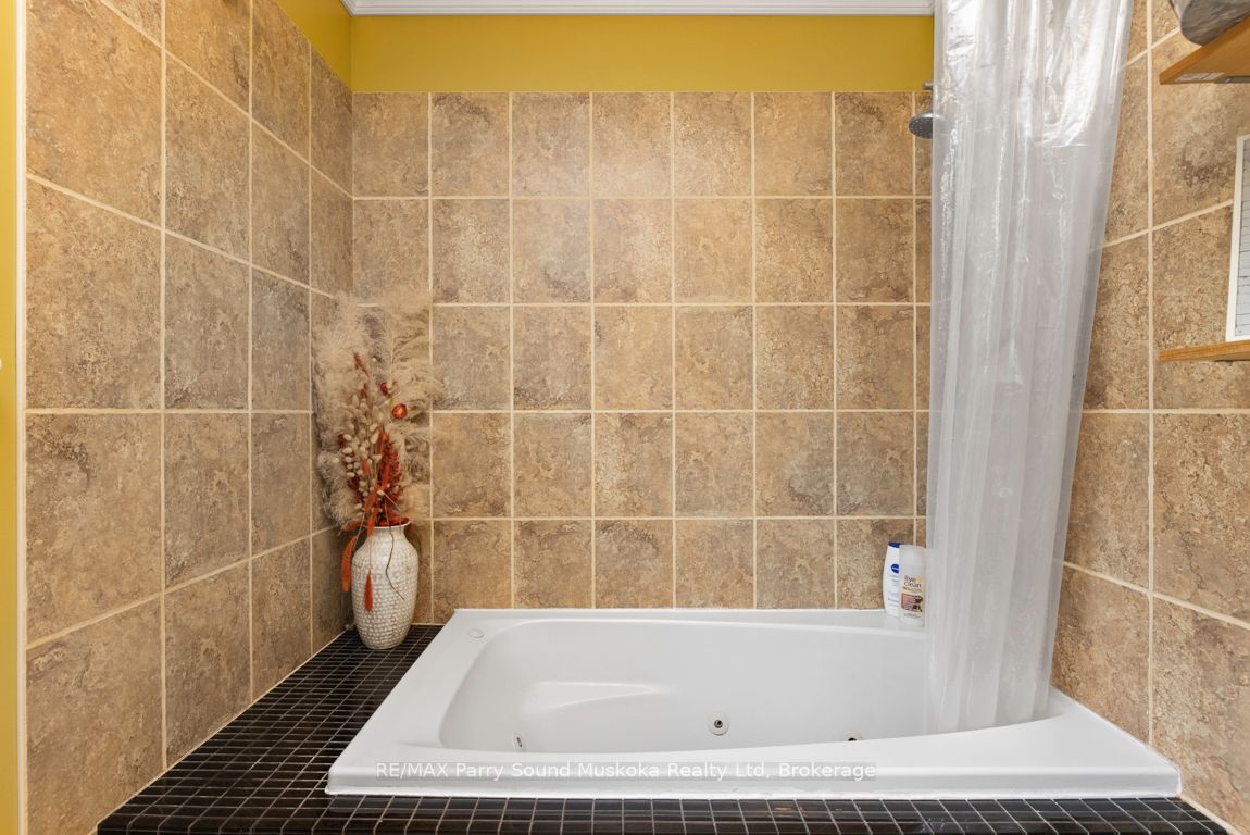 8 Meadow Street Property Photo 23