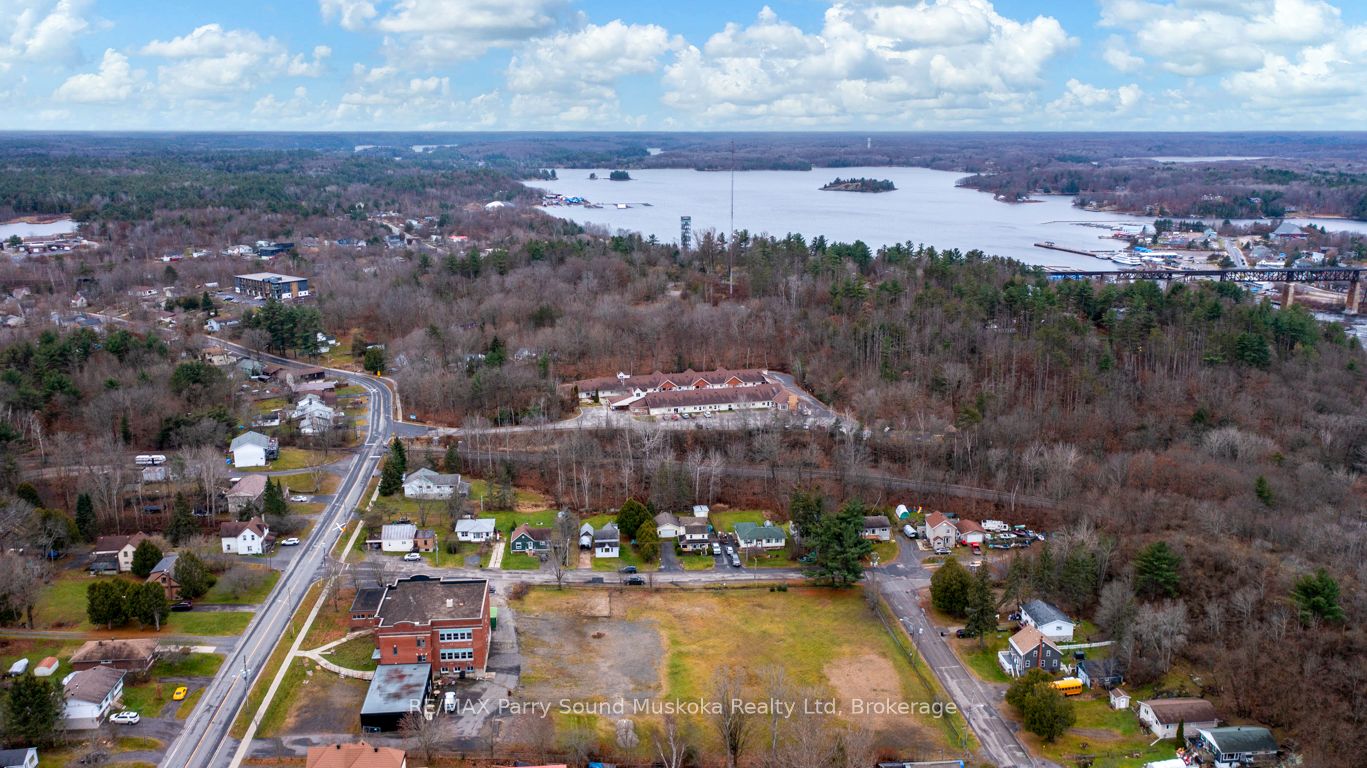 8 Meadow Street Property Photo 35