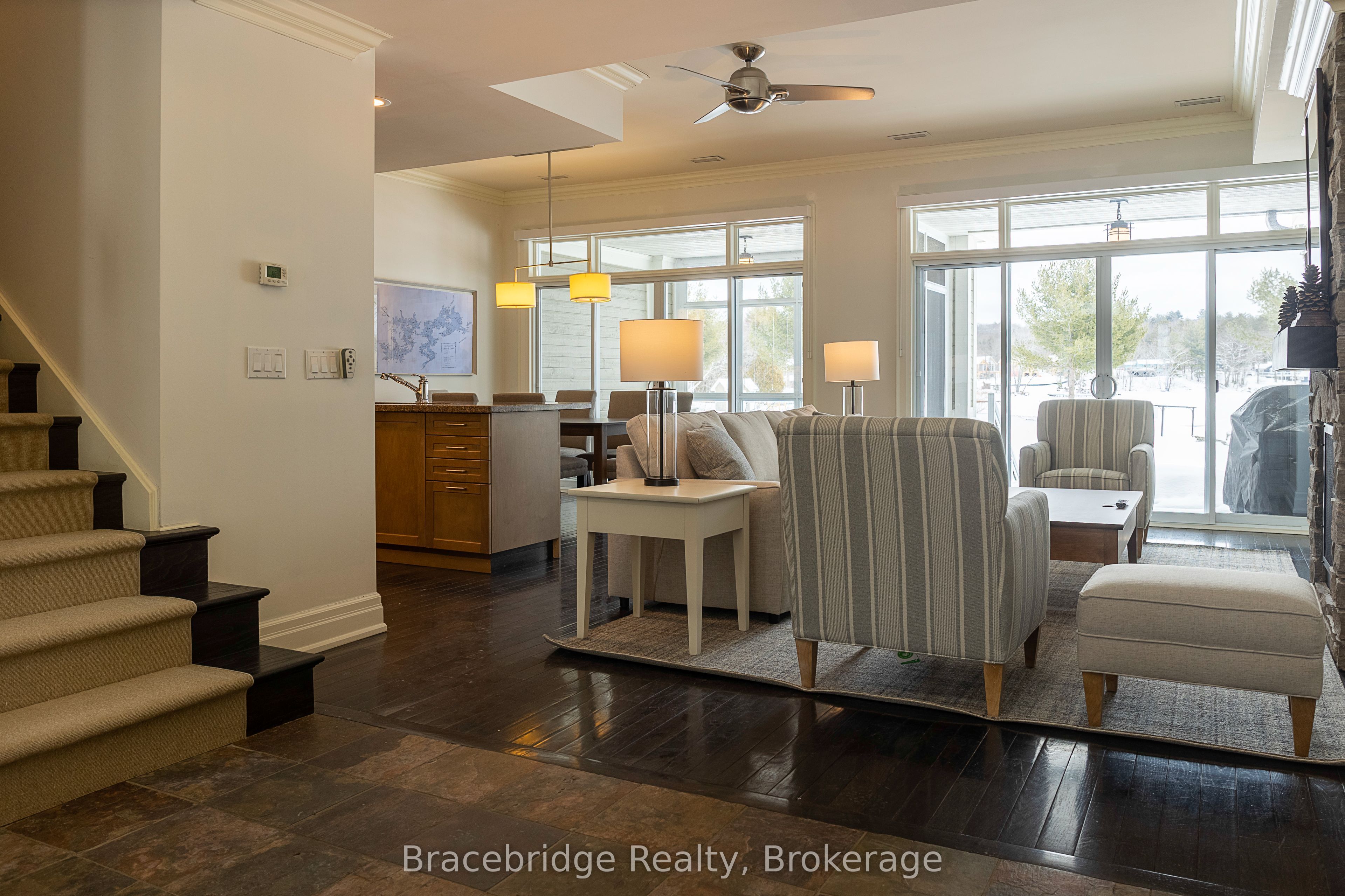 1869 Muskoka 118 Highway W G102-c2 Property Photo 5