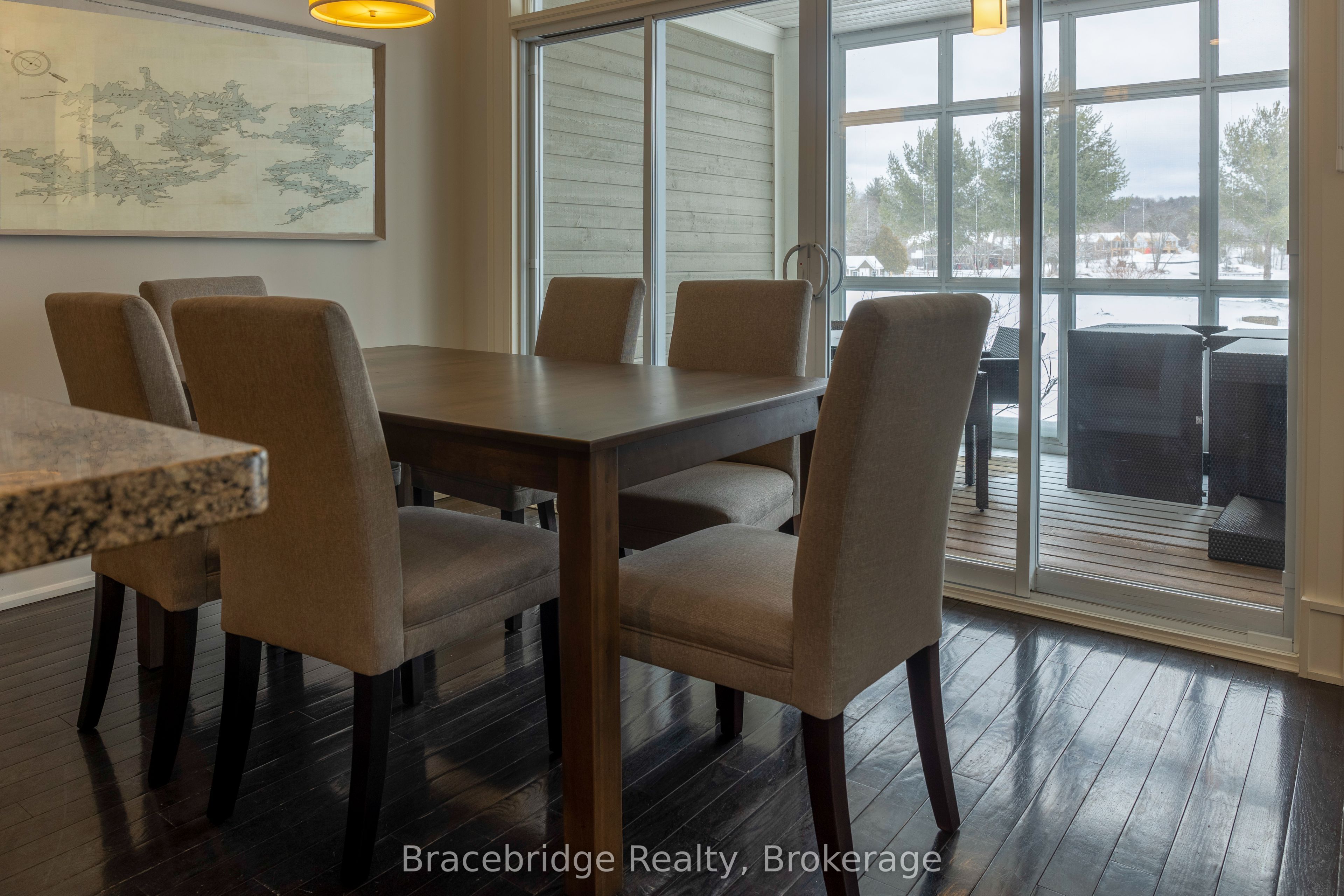 1869 Muskoka 118 Highway W G102-c2 Property Photo 9