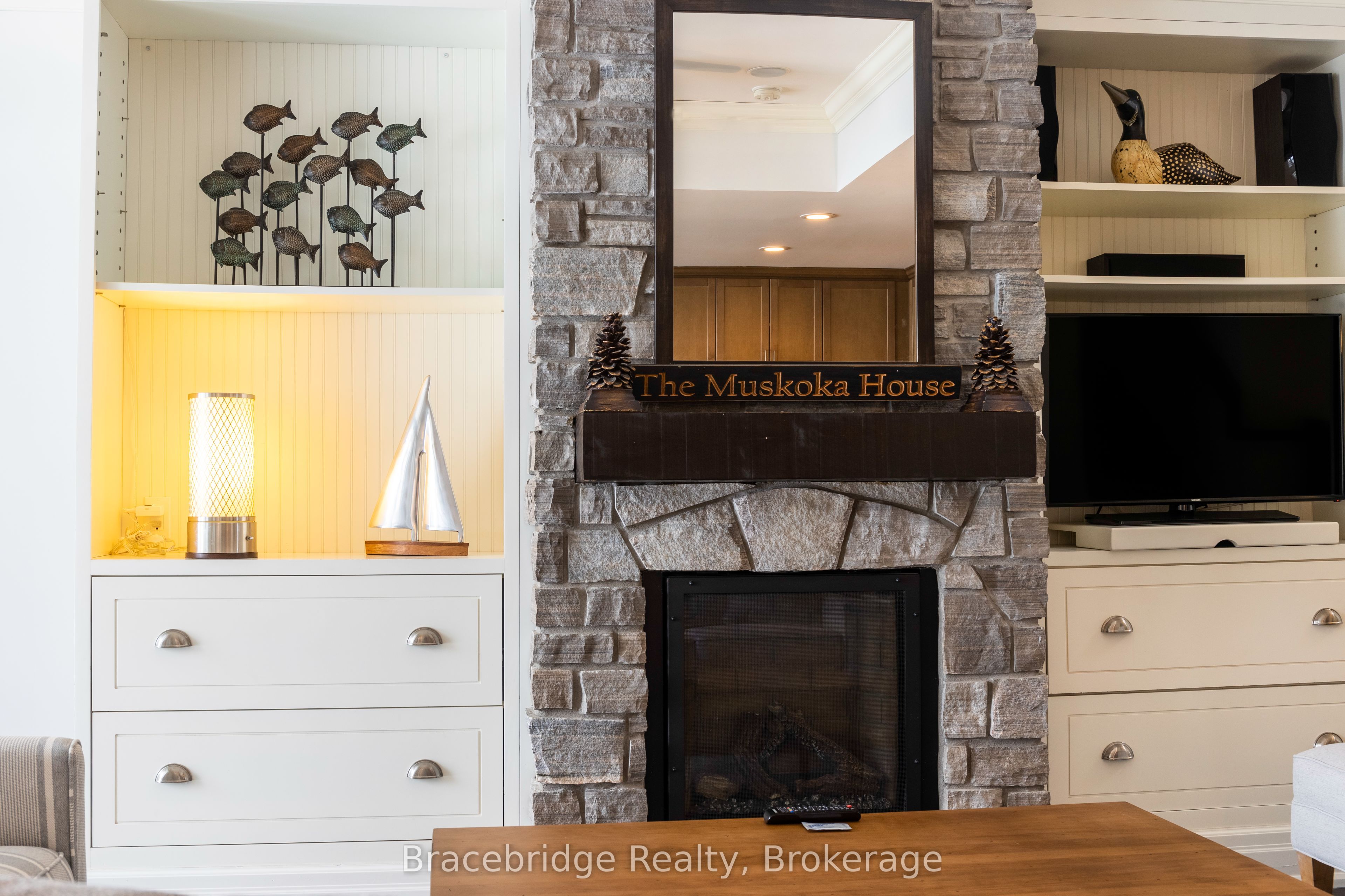 1869 Muskoka 118 Highway W G102-c2 Property Photo 12