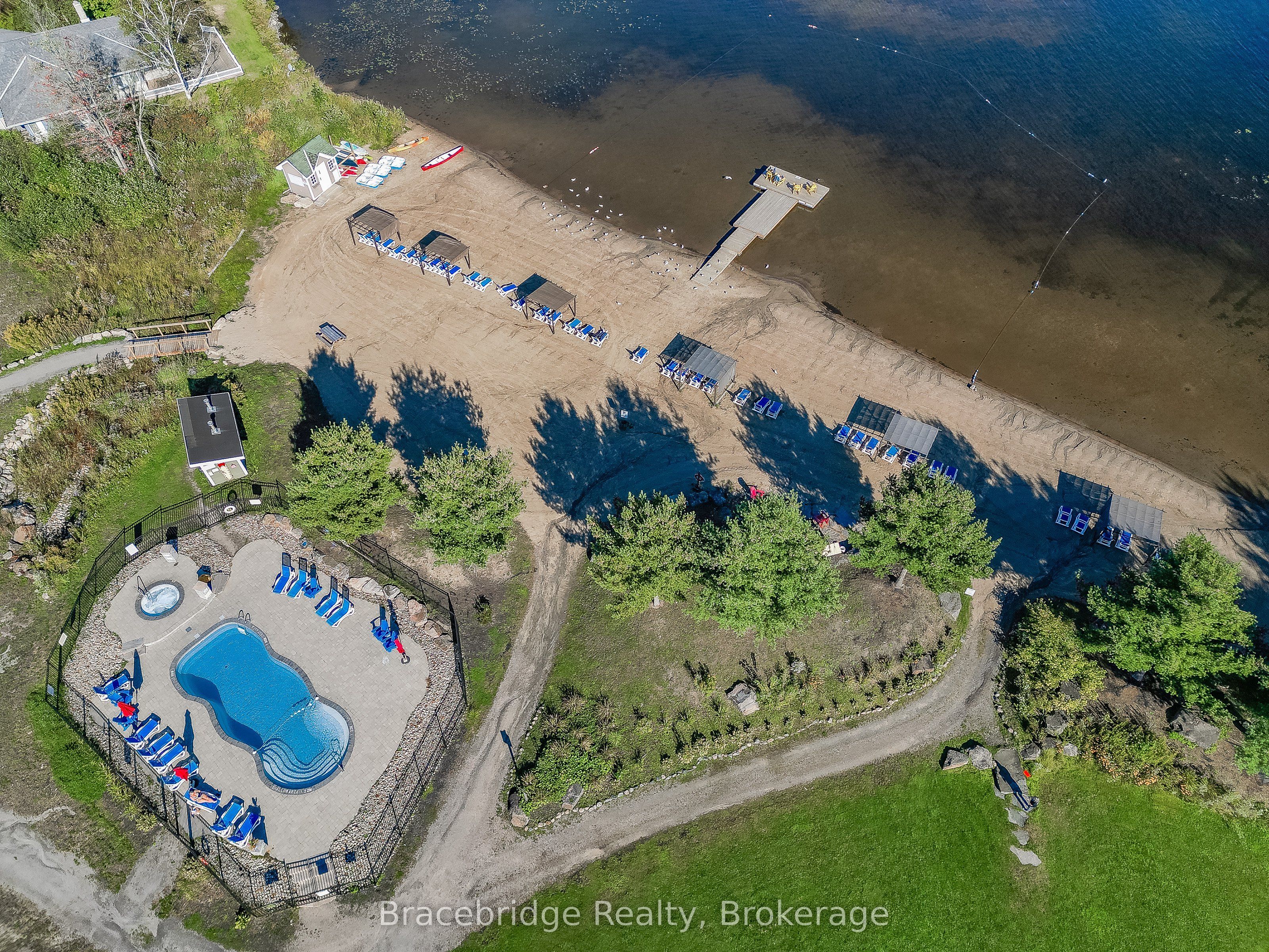 1869 Muskoka 118 Highway W G102-c2 Property Photo 28