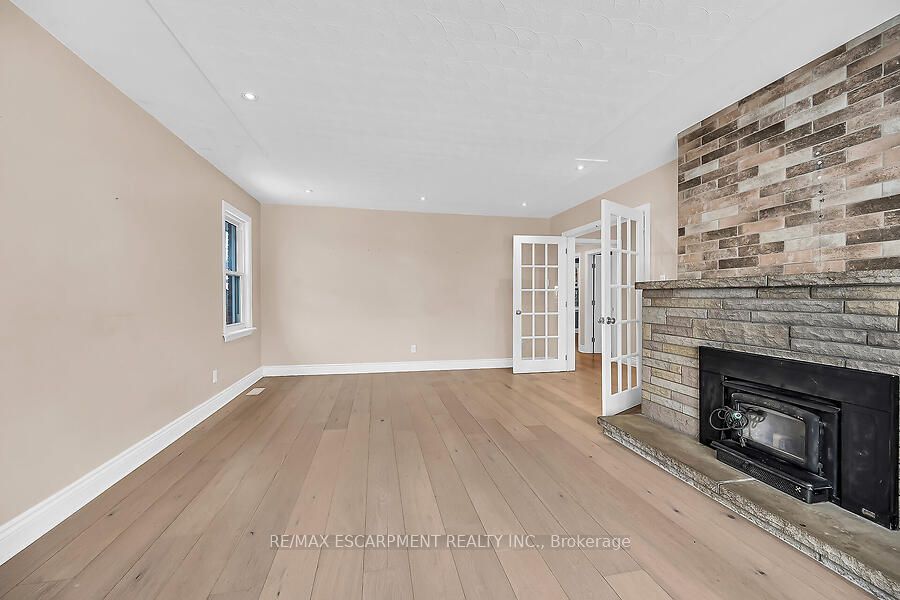 105 Kings Forest Drive Property Photo 7