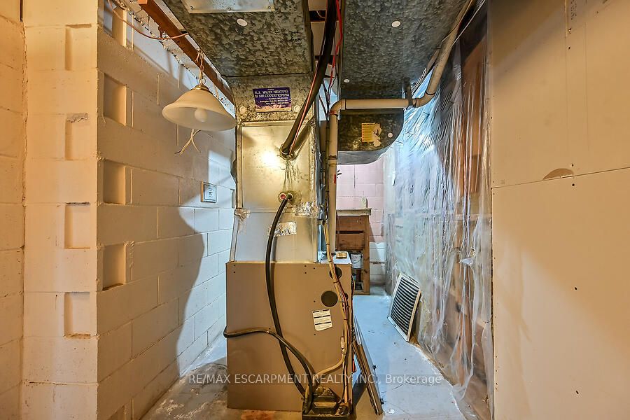 105 Kings Forest Drive Property Photo 35